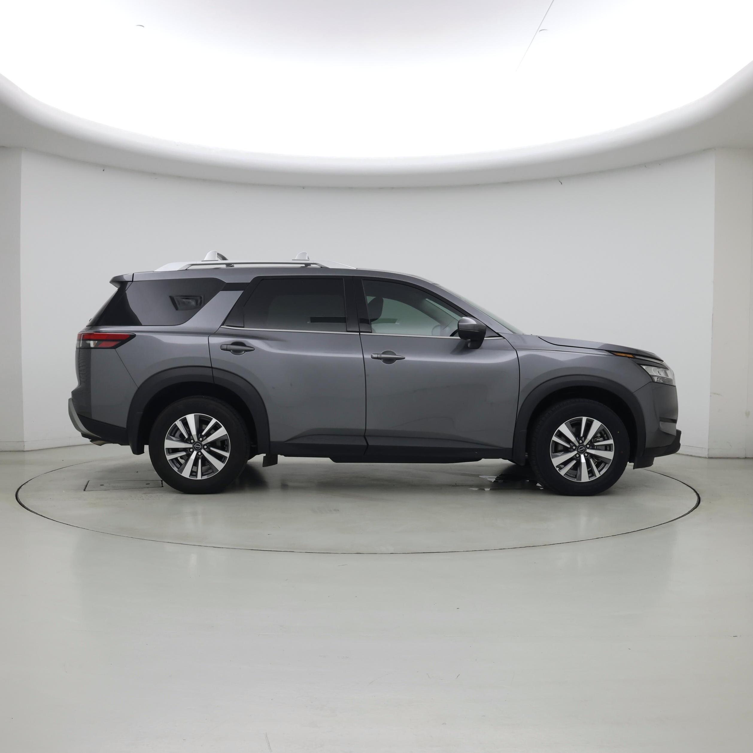 Thumbnail: 2024 Nissan Pathfinder - 7