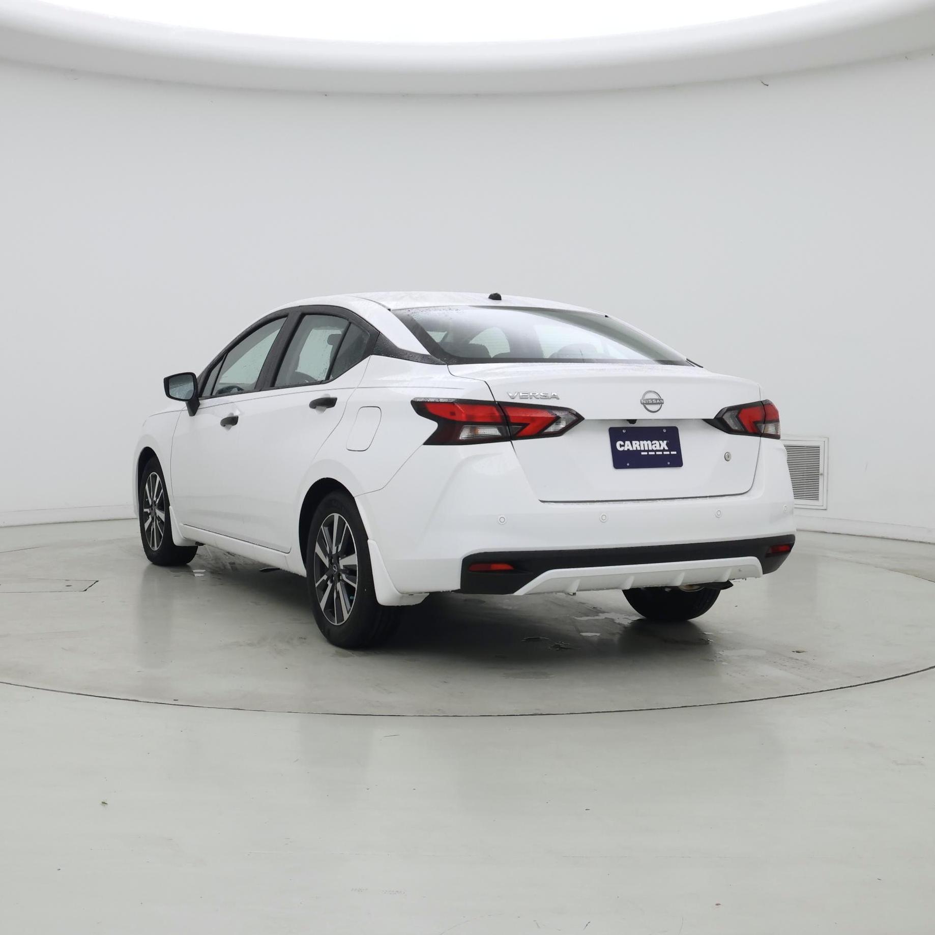 Thumbnail: 2025 Nissan Versa - 2