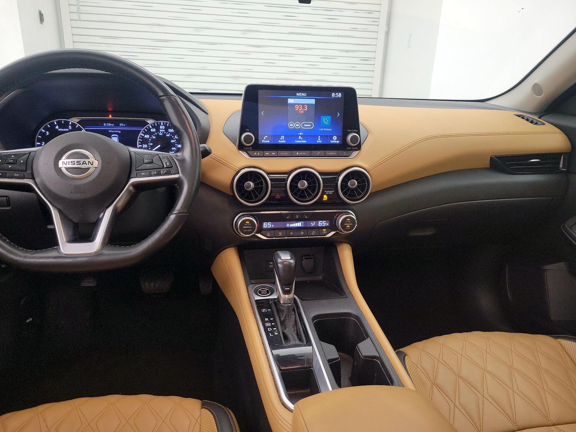 Thumbnail: 2023 Nissan Sentra - 9
