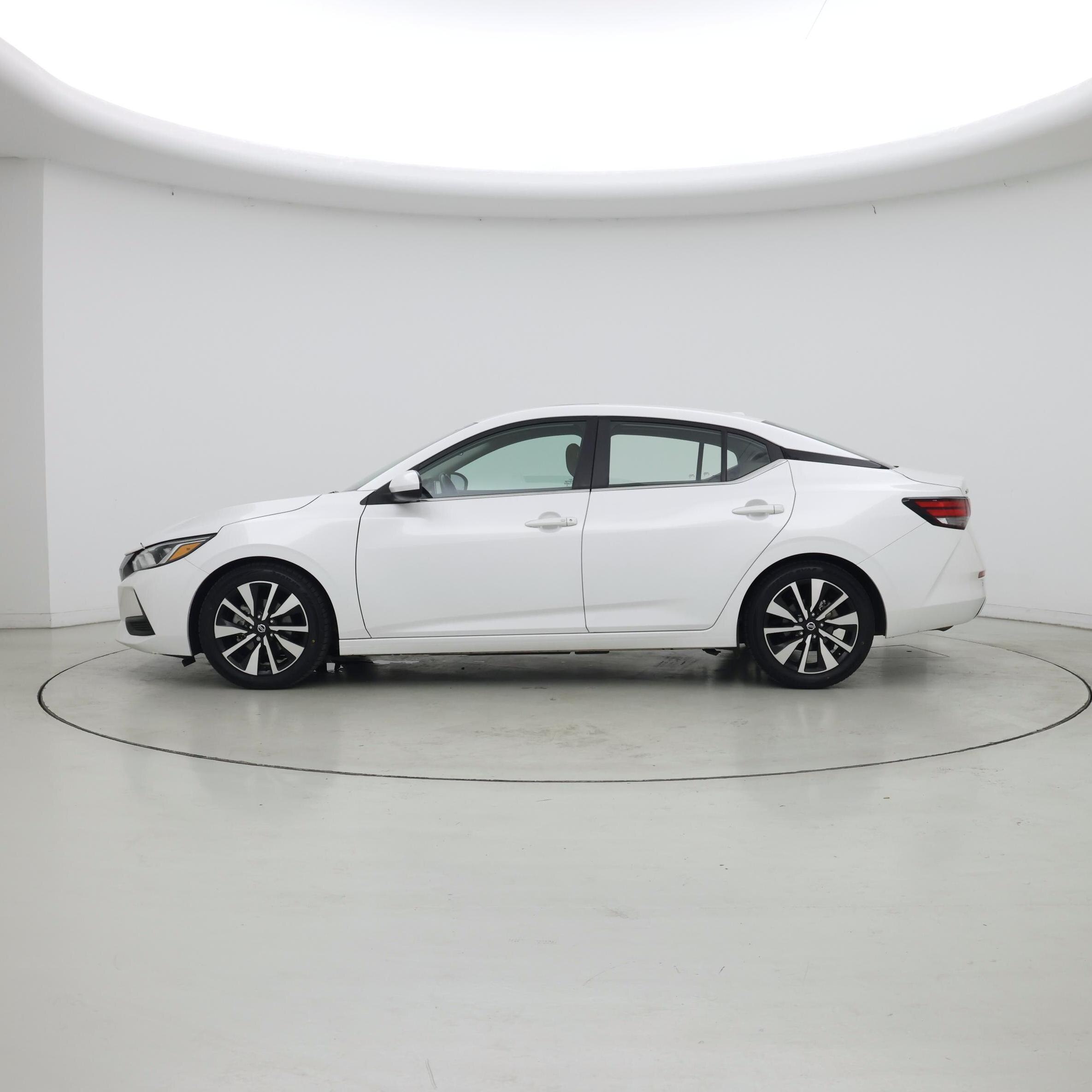 Thumbnail: 2023 Nissan Sentra - 3