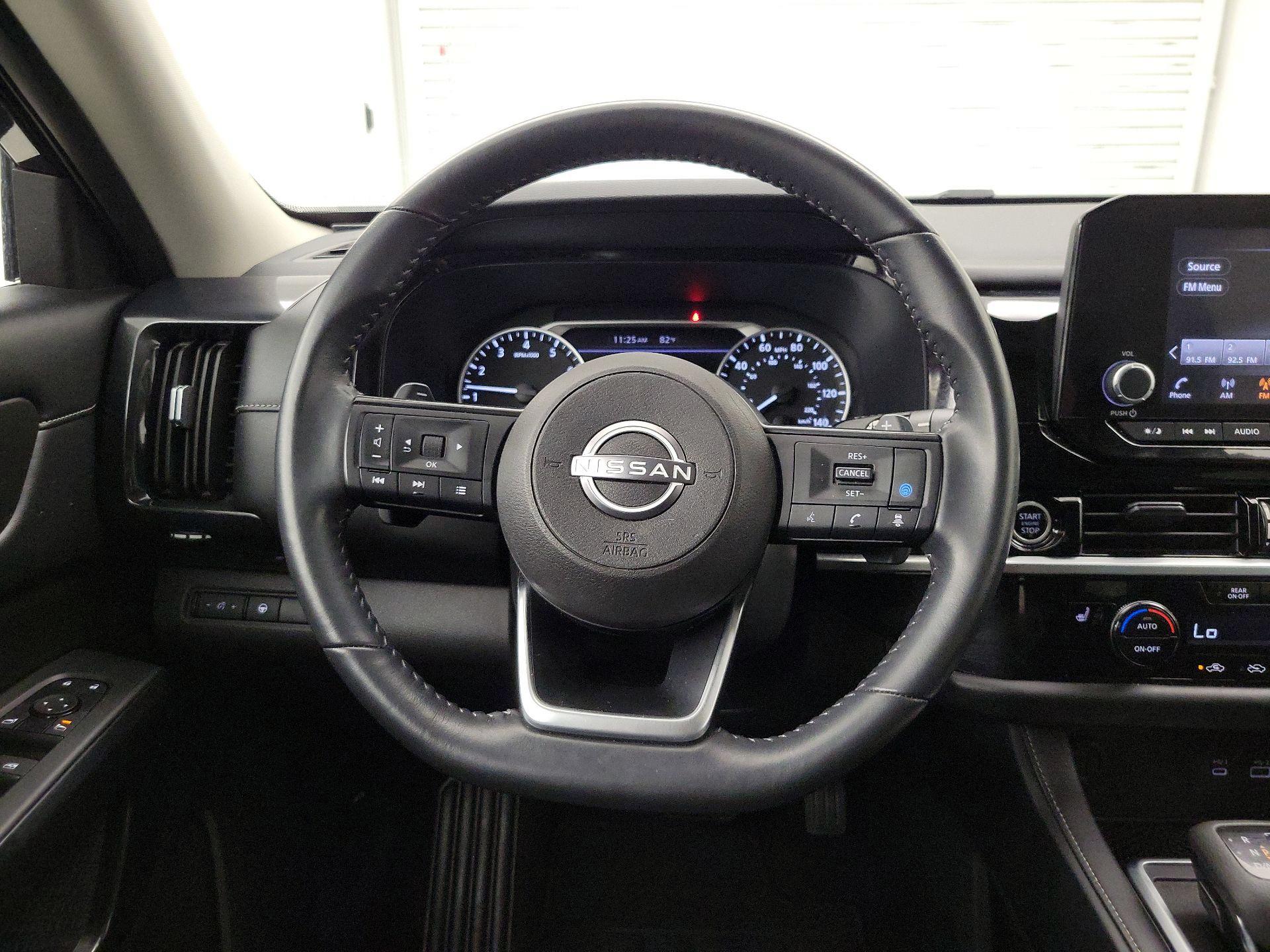 Thumbnail: 2024 Nissan Pathfinder - 10