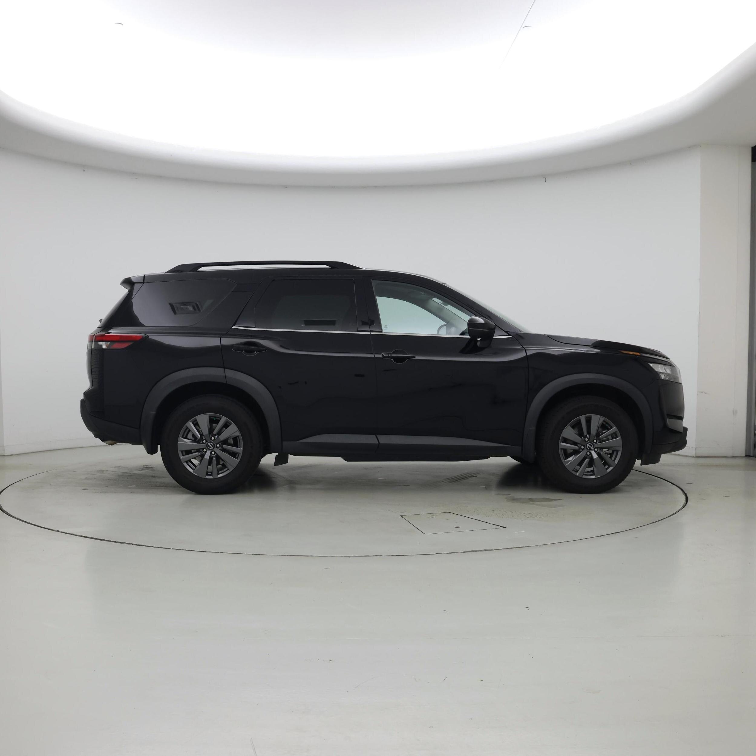 Thumbnail: 2024 Nissan Pathfinder - 7