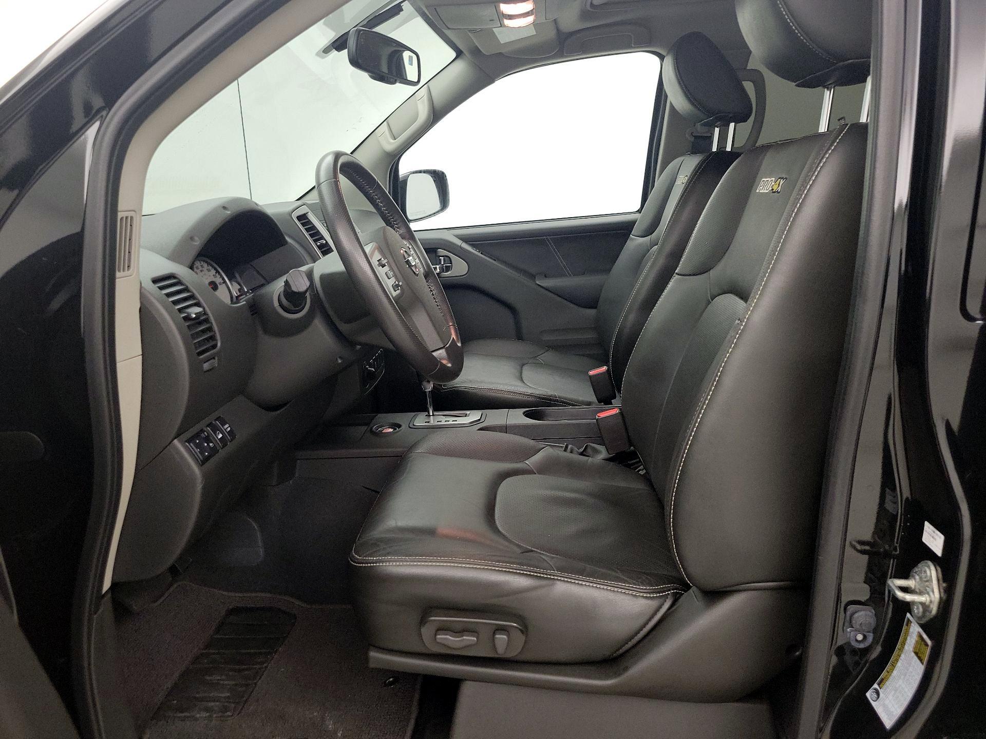 Thumbnail: 2020 Nissan Frontier - 11