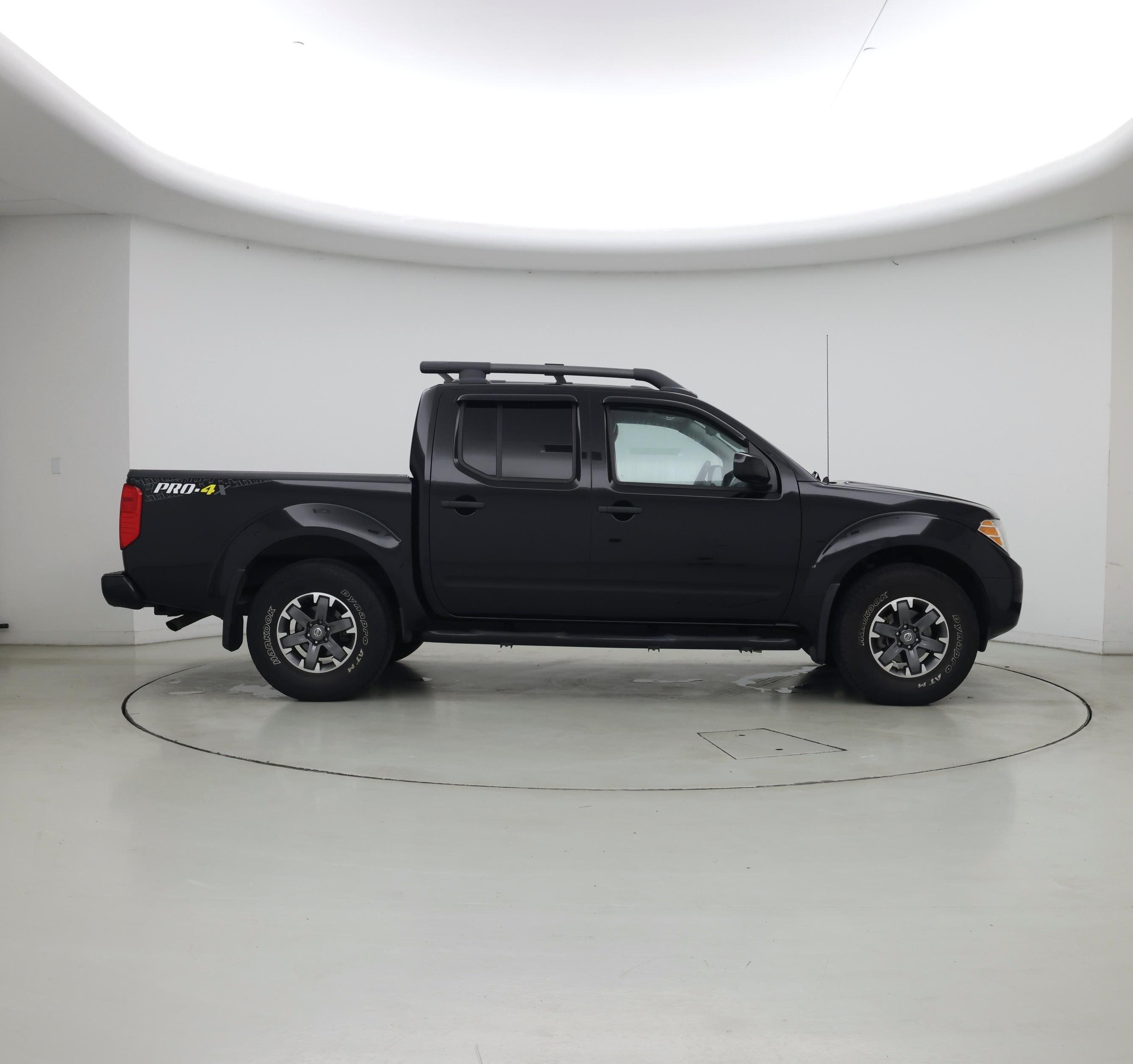 Thumbnail: 2020 Nissan Frontier - 7