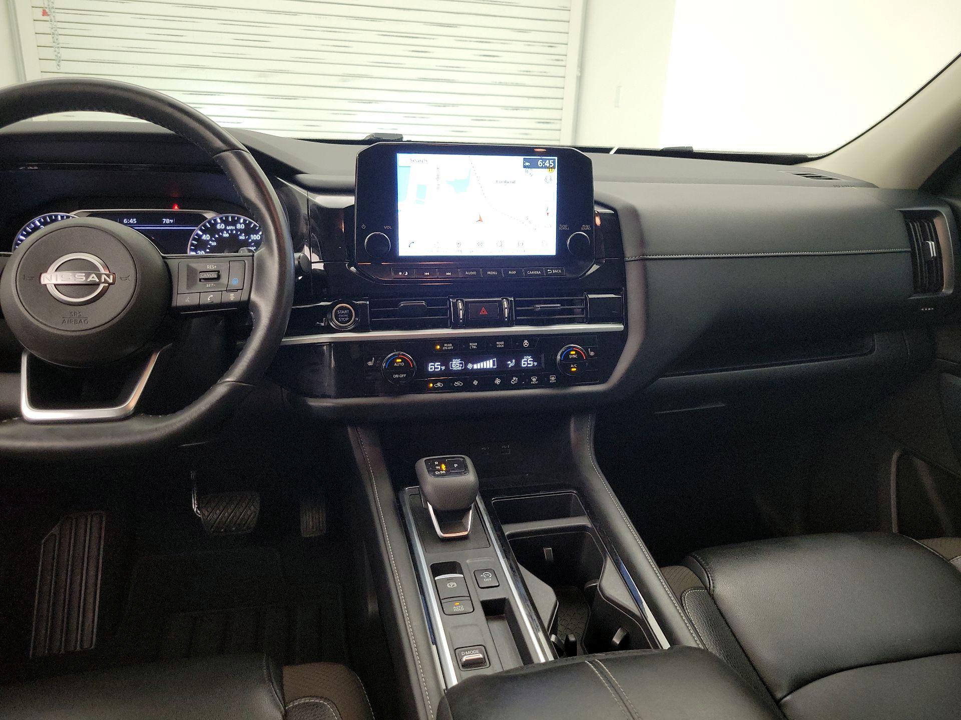 Thumbnail: 2023 Nissan Pathfinder - 9