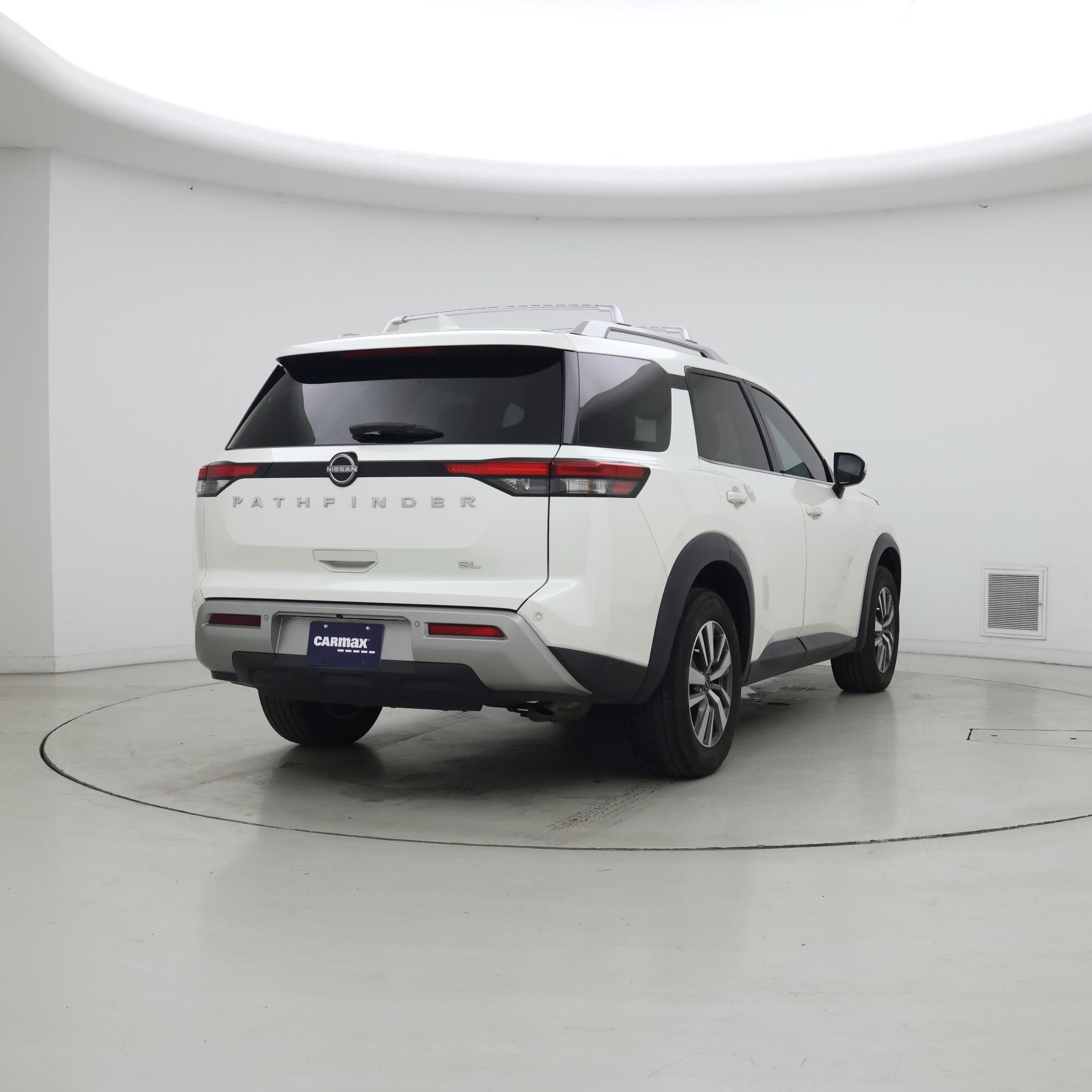Thumbnail: 2023 Nissan Pathfinder - 8