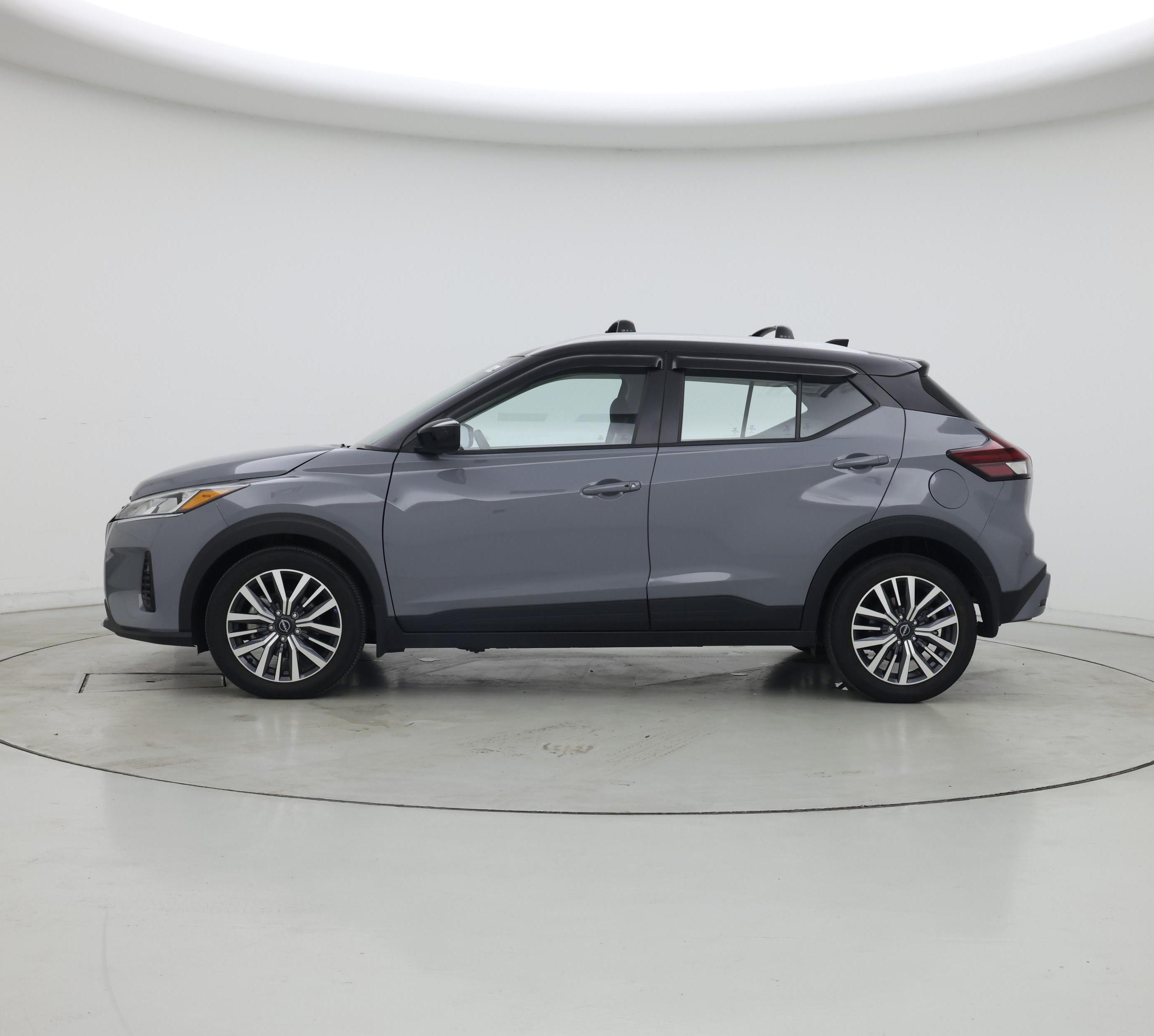 Thumbnail: 2024 Nissan Kicks - 3