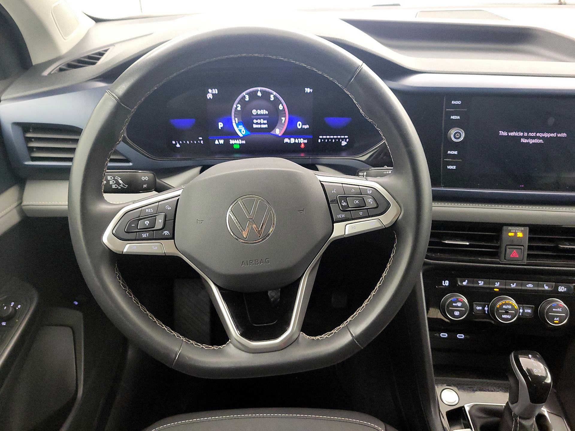 Thumbnail: 2024 Volkswagen Taos - 10
