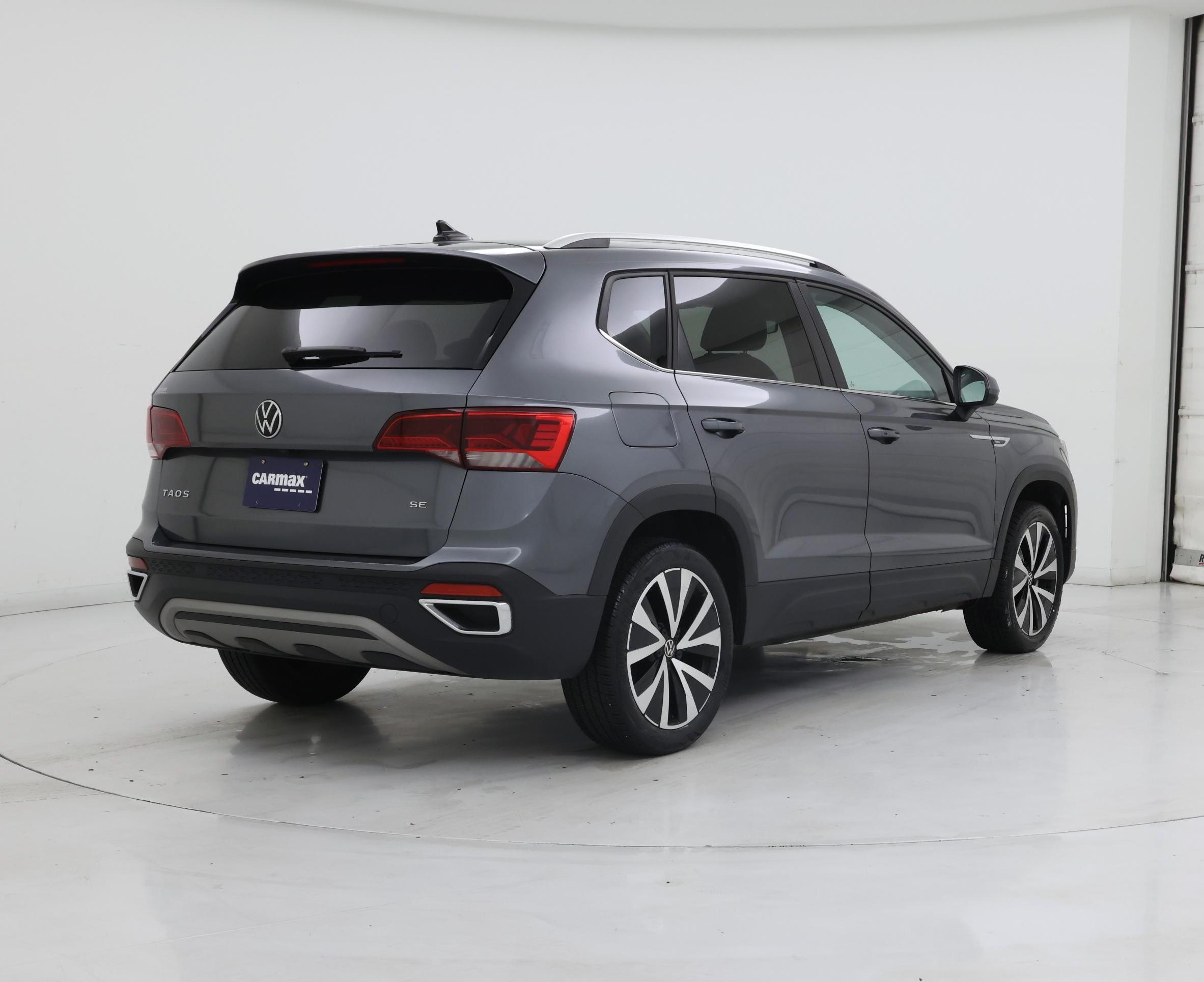 Thumbnail: 2024 Volkswagen Taos - 8