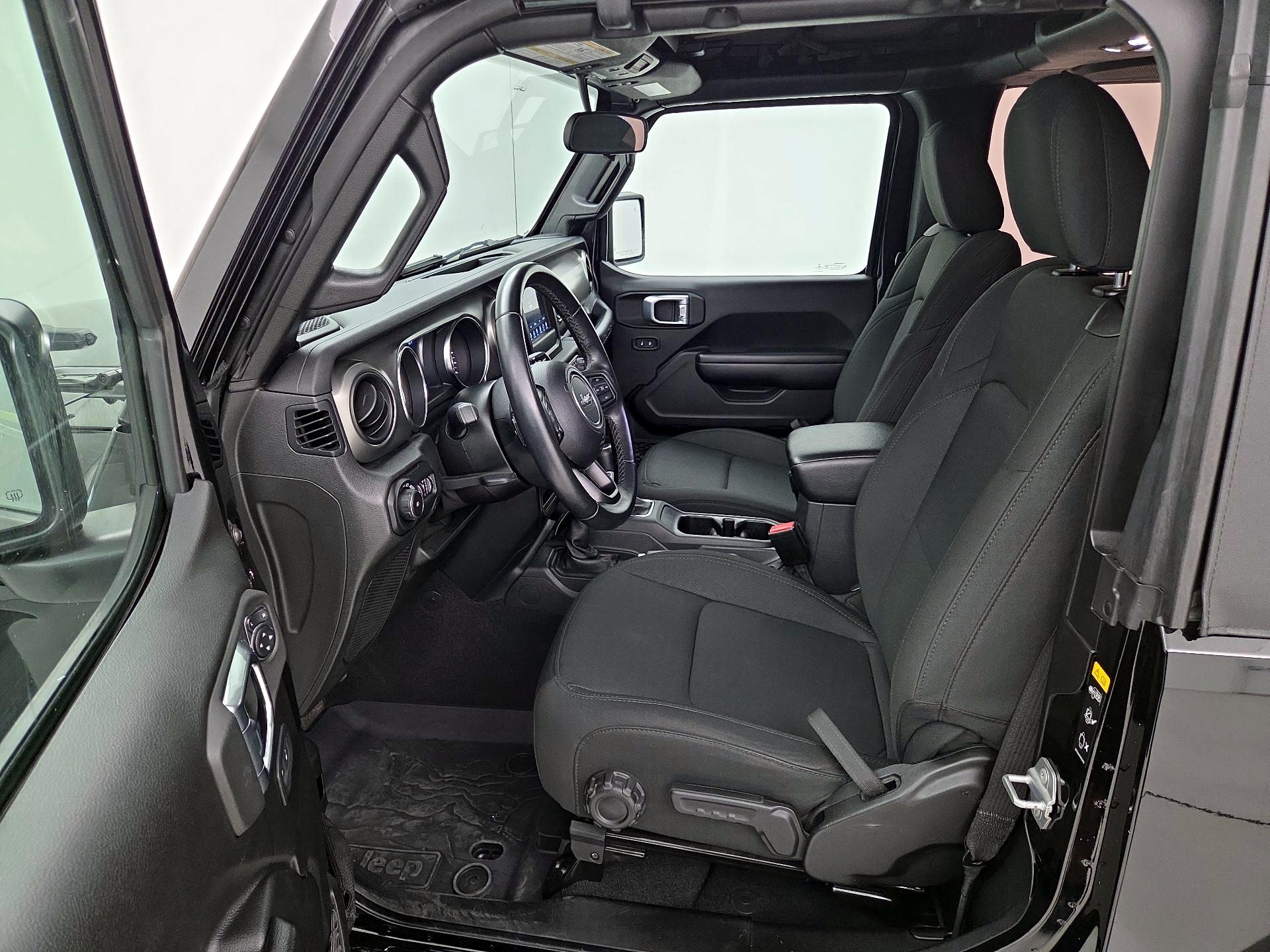 Thumbnail: 2021 Jeep Wrangler - 11