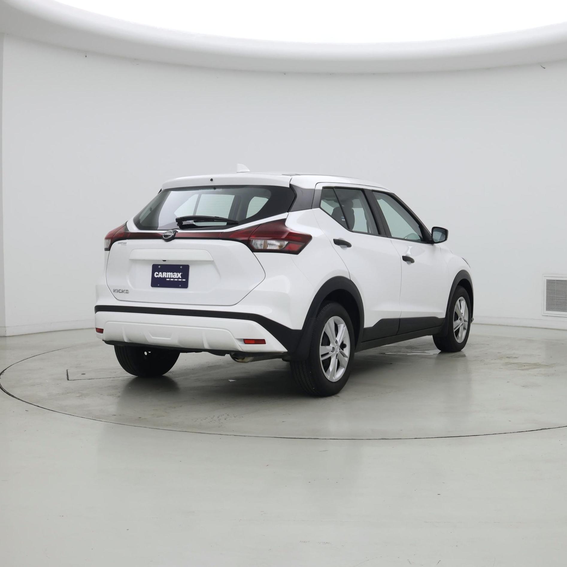 Thumbnail: 2024 Nissan Kicks - 8