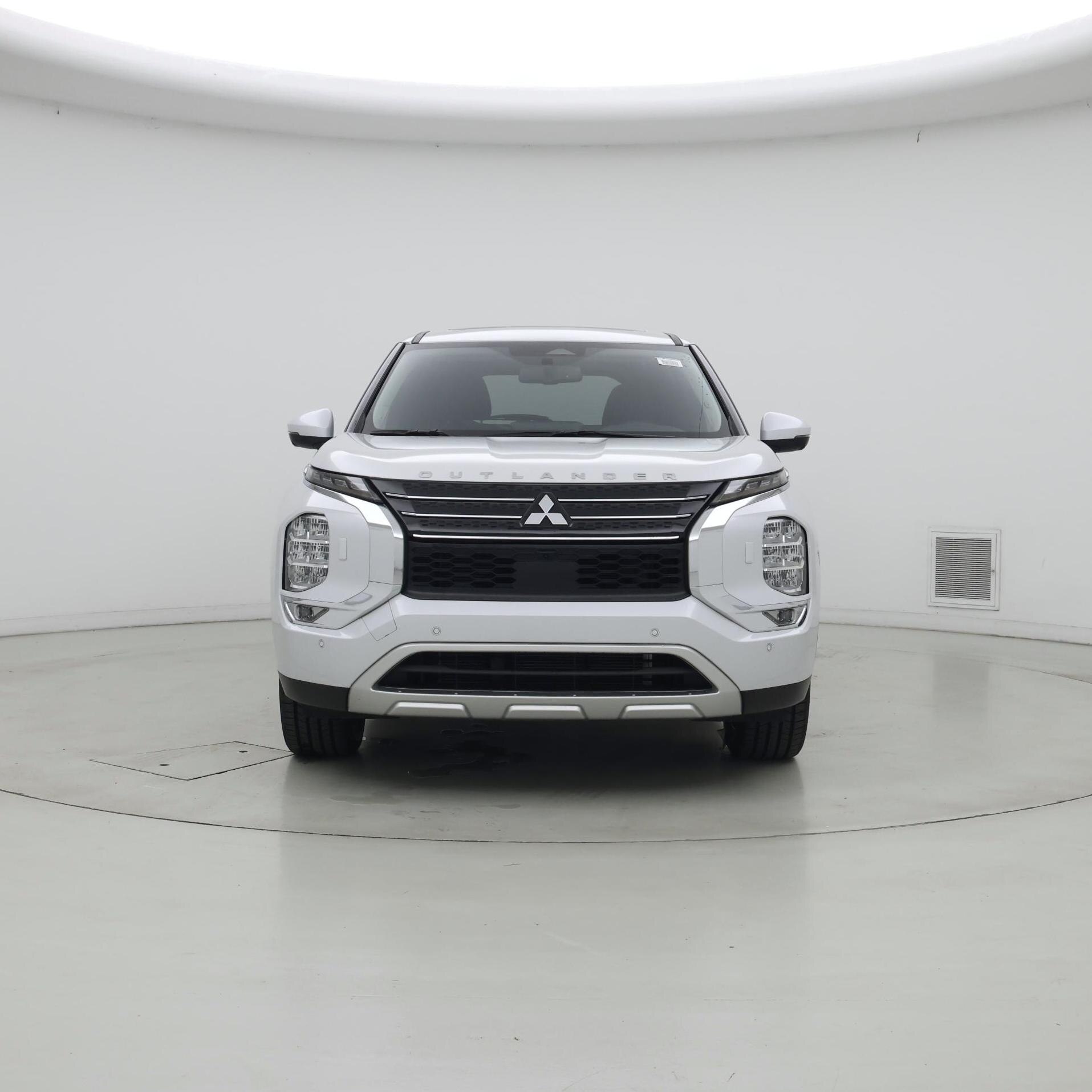 Thumbnail: 2024 Mitsubishi Outlander - 5