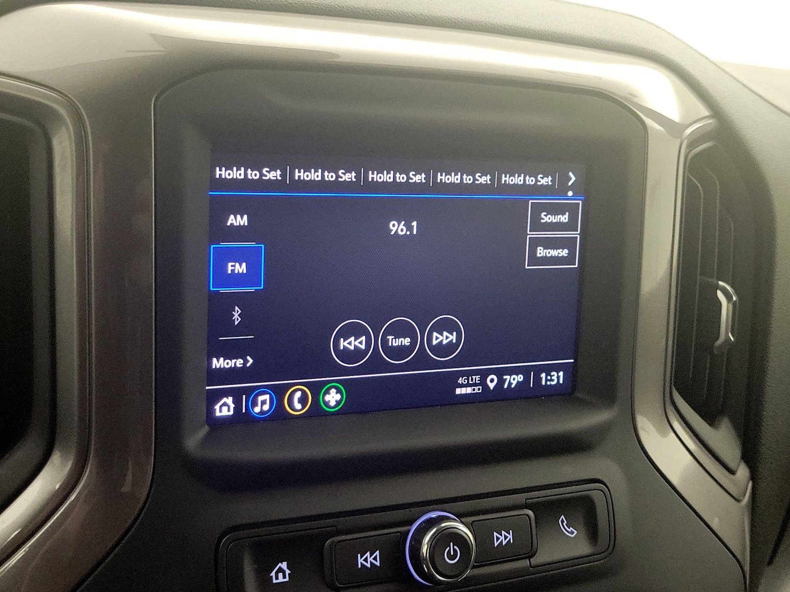 2025 GMC Sierra 1500 Pro - Photo 16