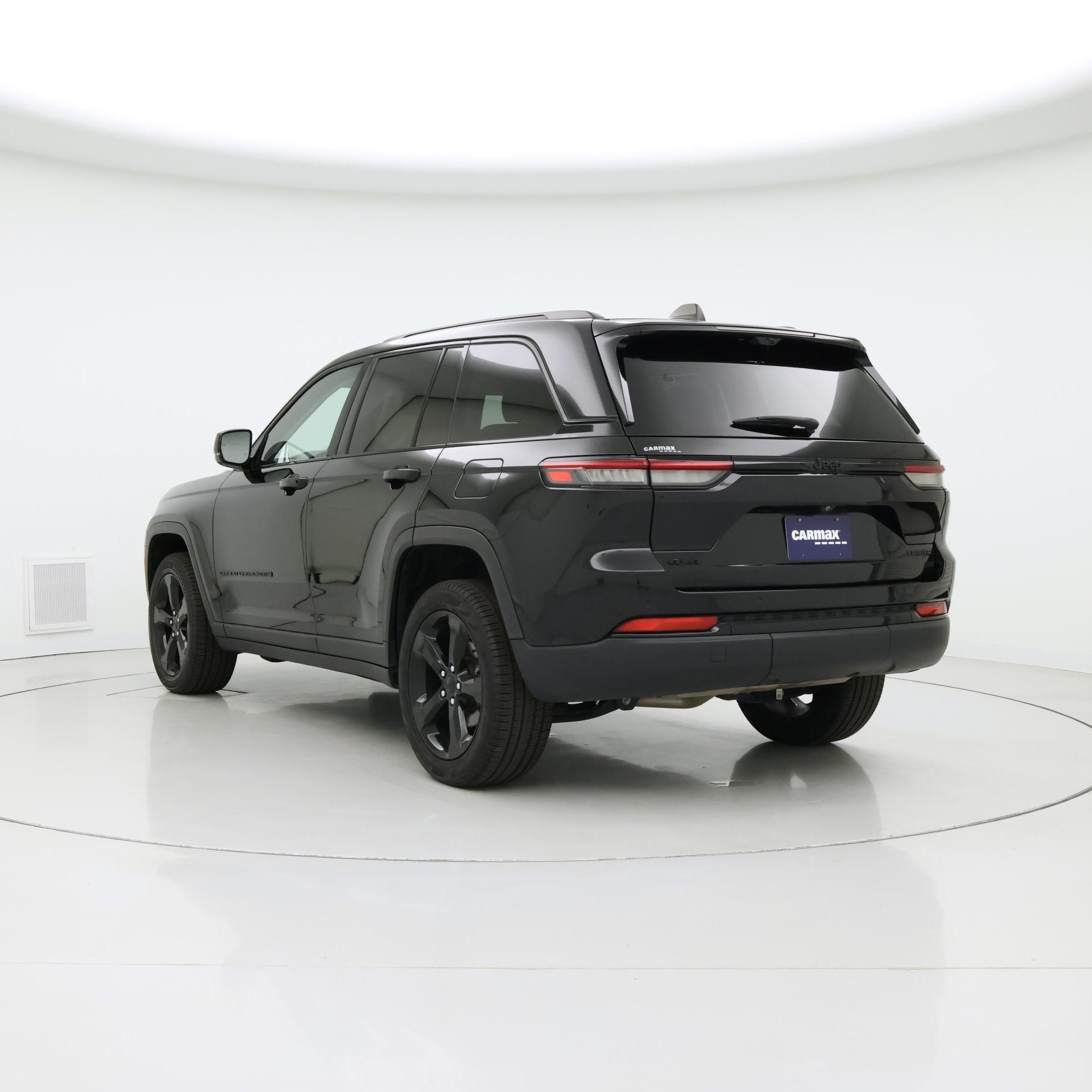 Thumbnail: 2023 Jeep Grand Cherokee - 2