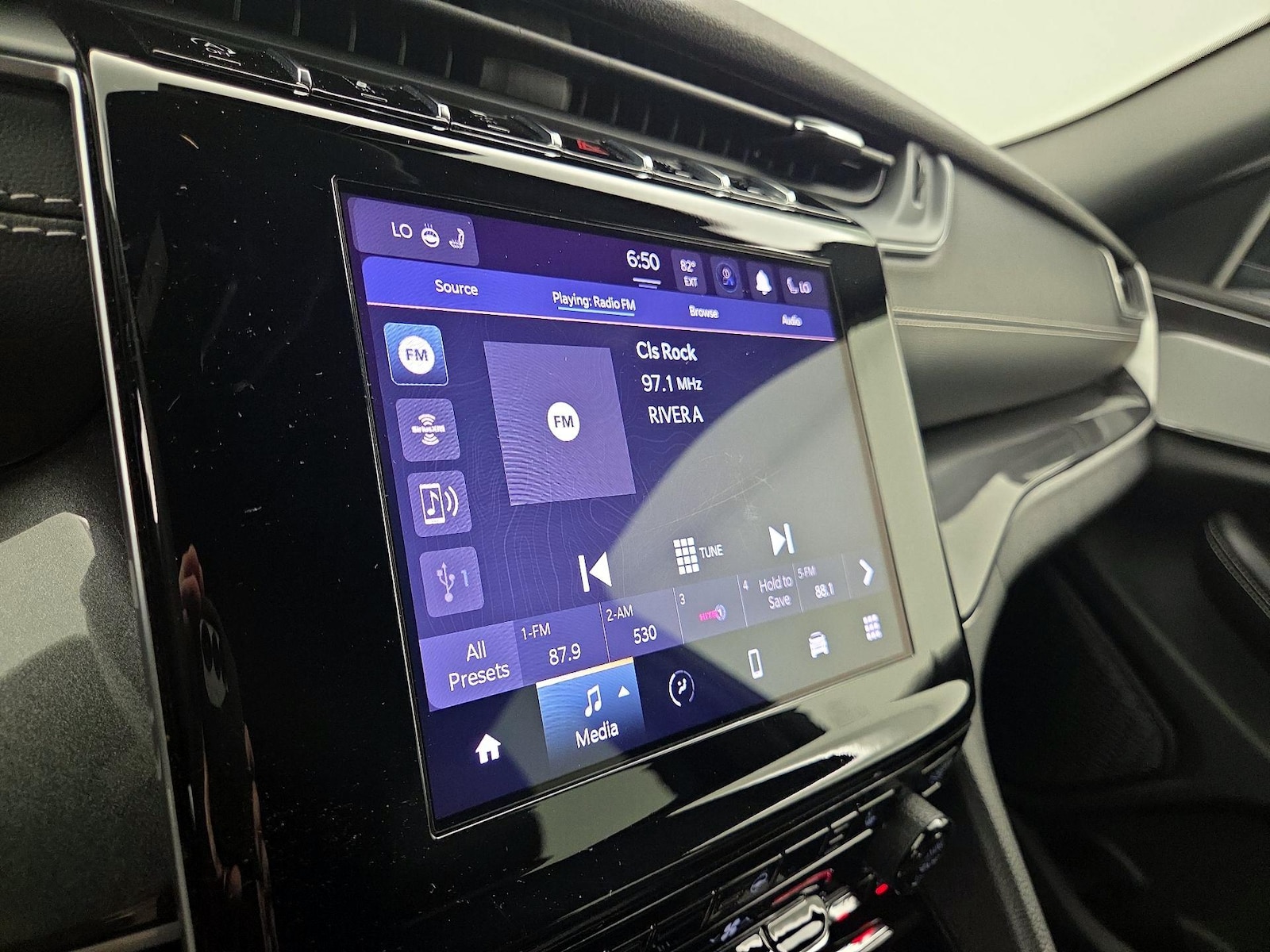 2023 Jeep Grand Cherokee L Altitude - Photo 16