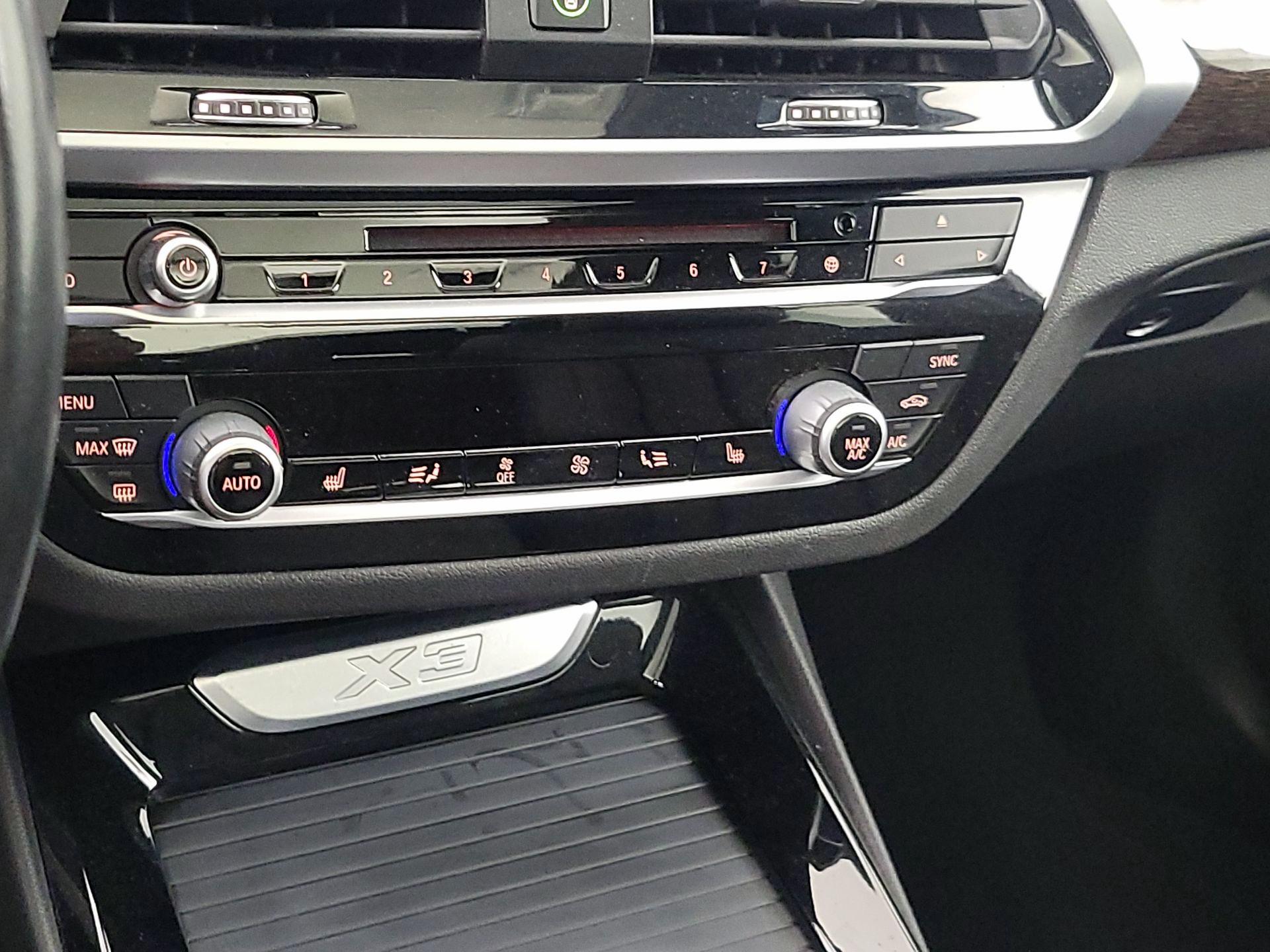 Thumbnail: 2019 BMW X3 - 17