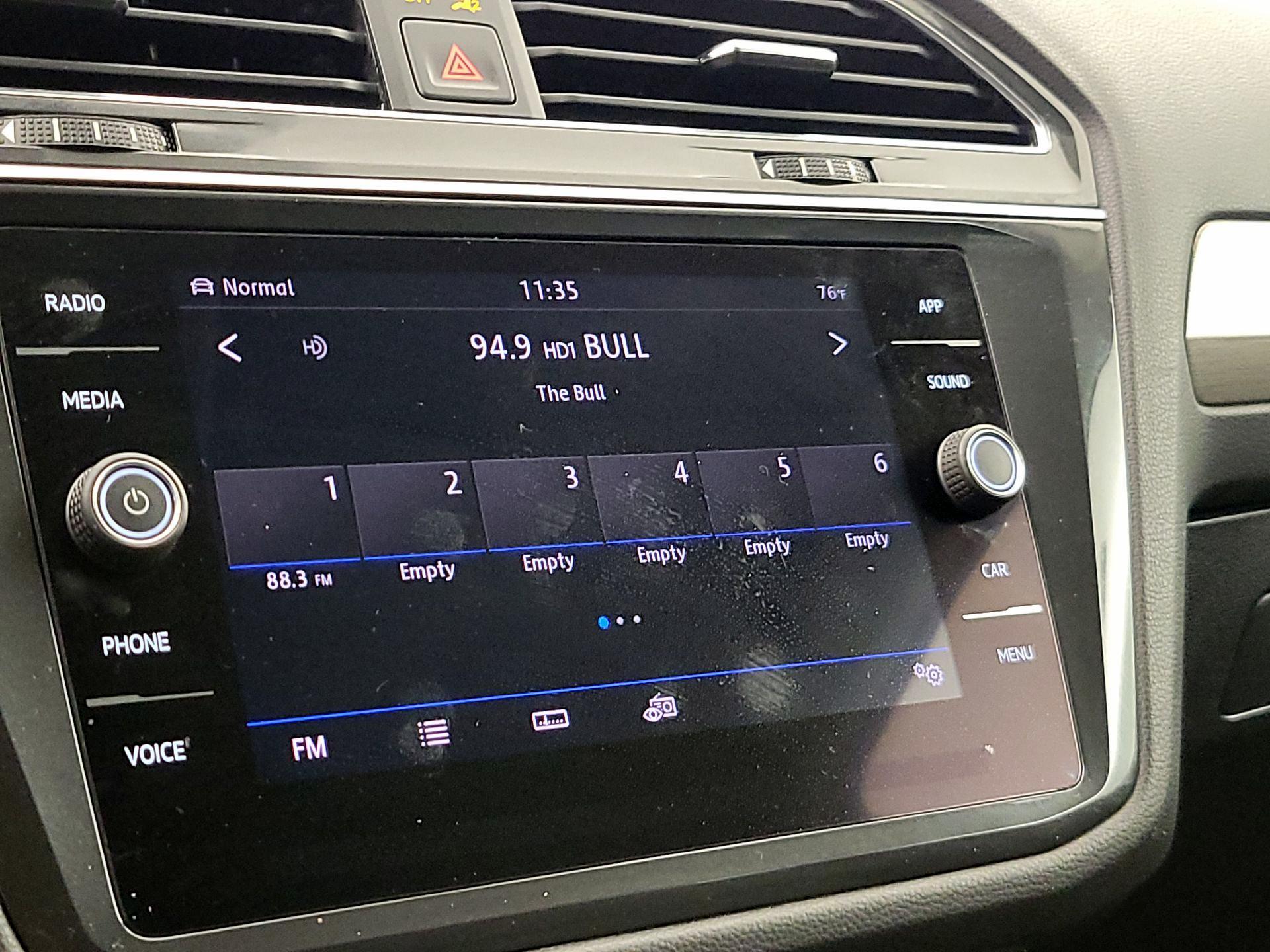 Thumbnail: 2019 Volkswagen Tiguan - 15