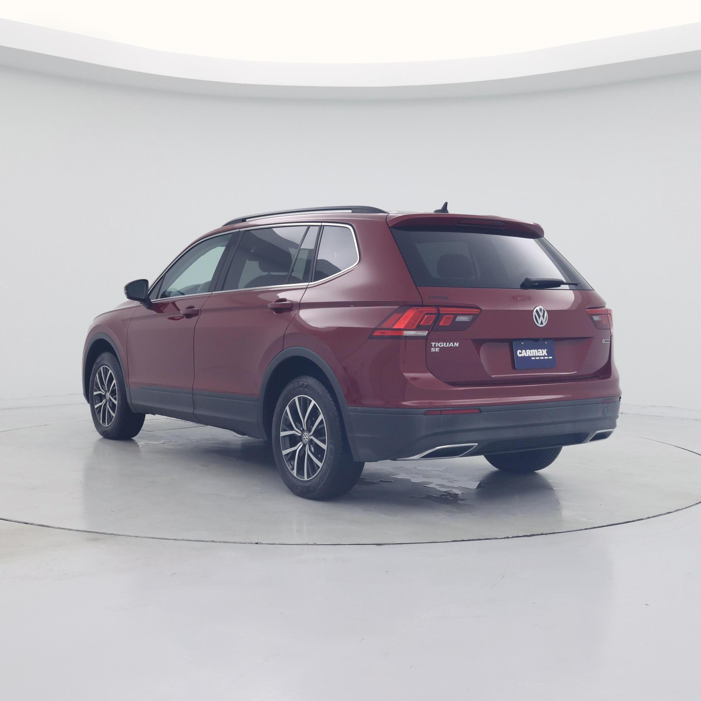 Thumbnail: 2019 Volkswagen Tiguan - 2