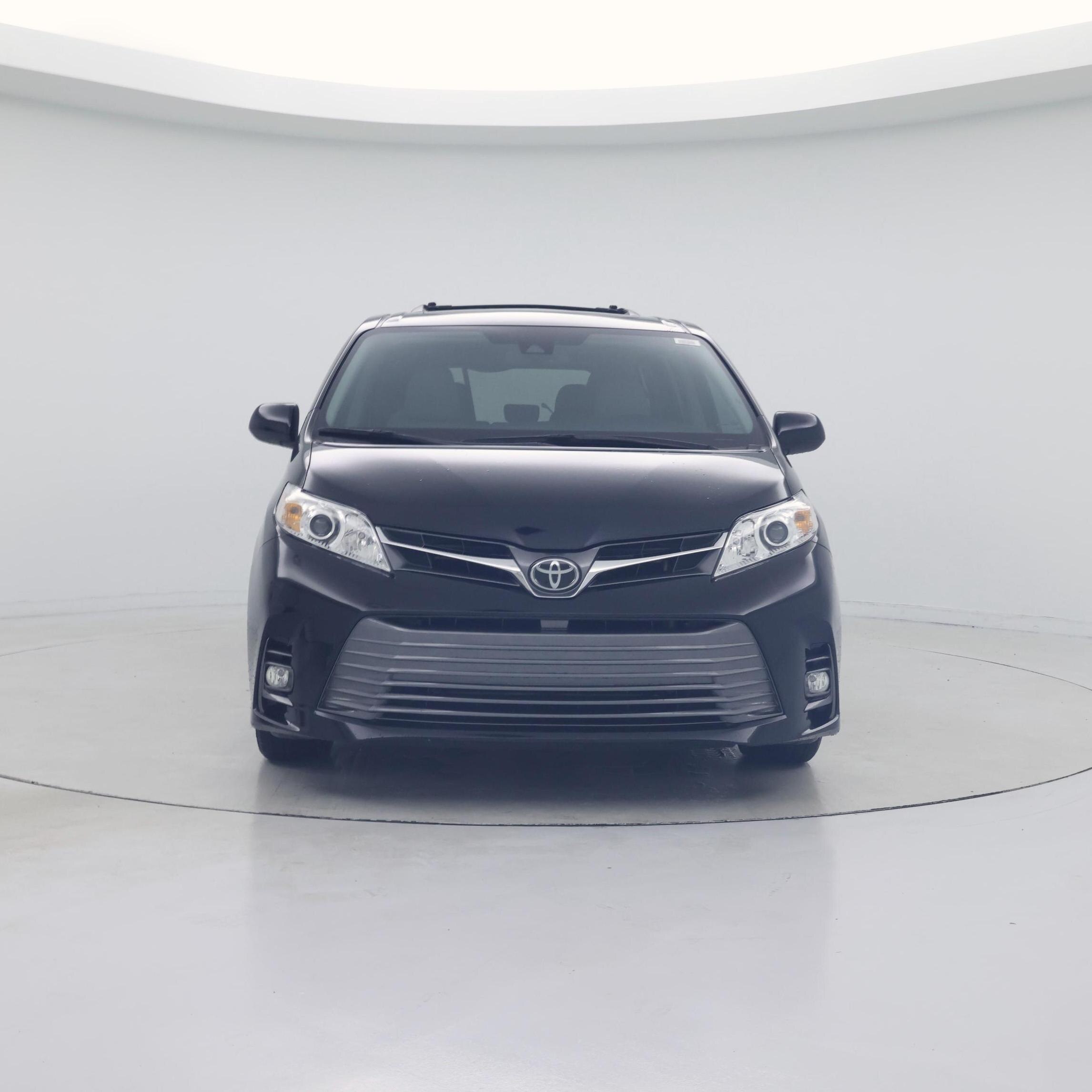 Thumbnail: 2020 Toyota Sienna - 5