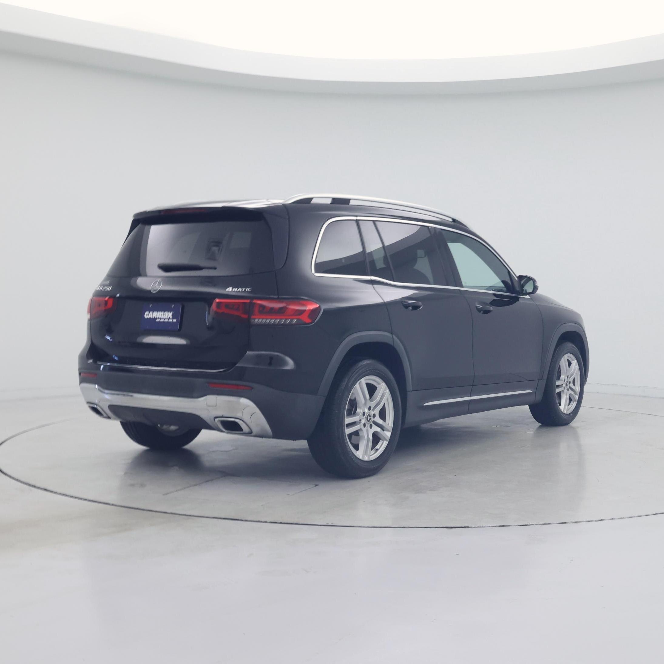 Thumbnail: 2021 Mercedes-Benz GLB - 8