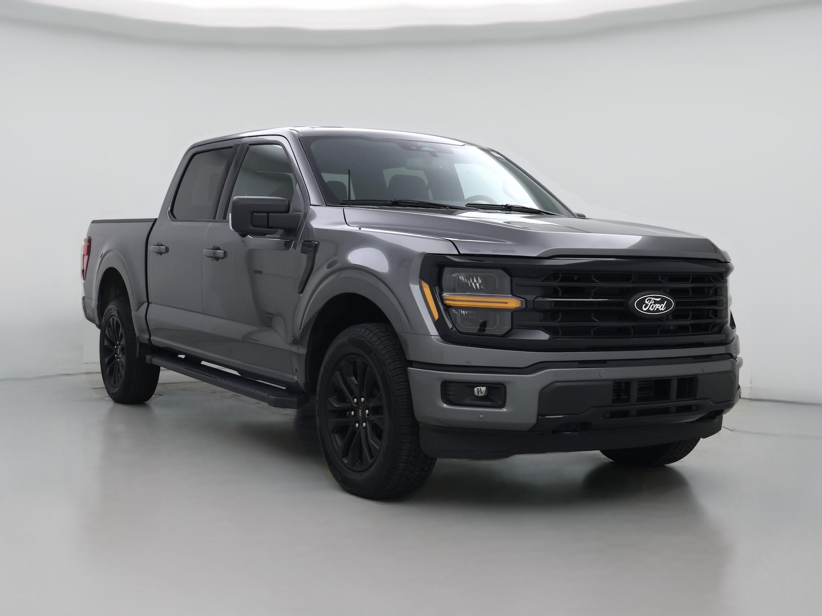 2025 Ford F-150 XLT - Photo 1
