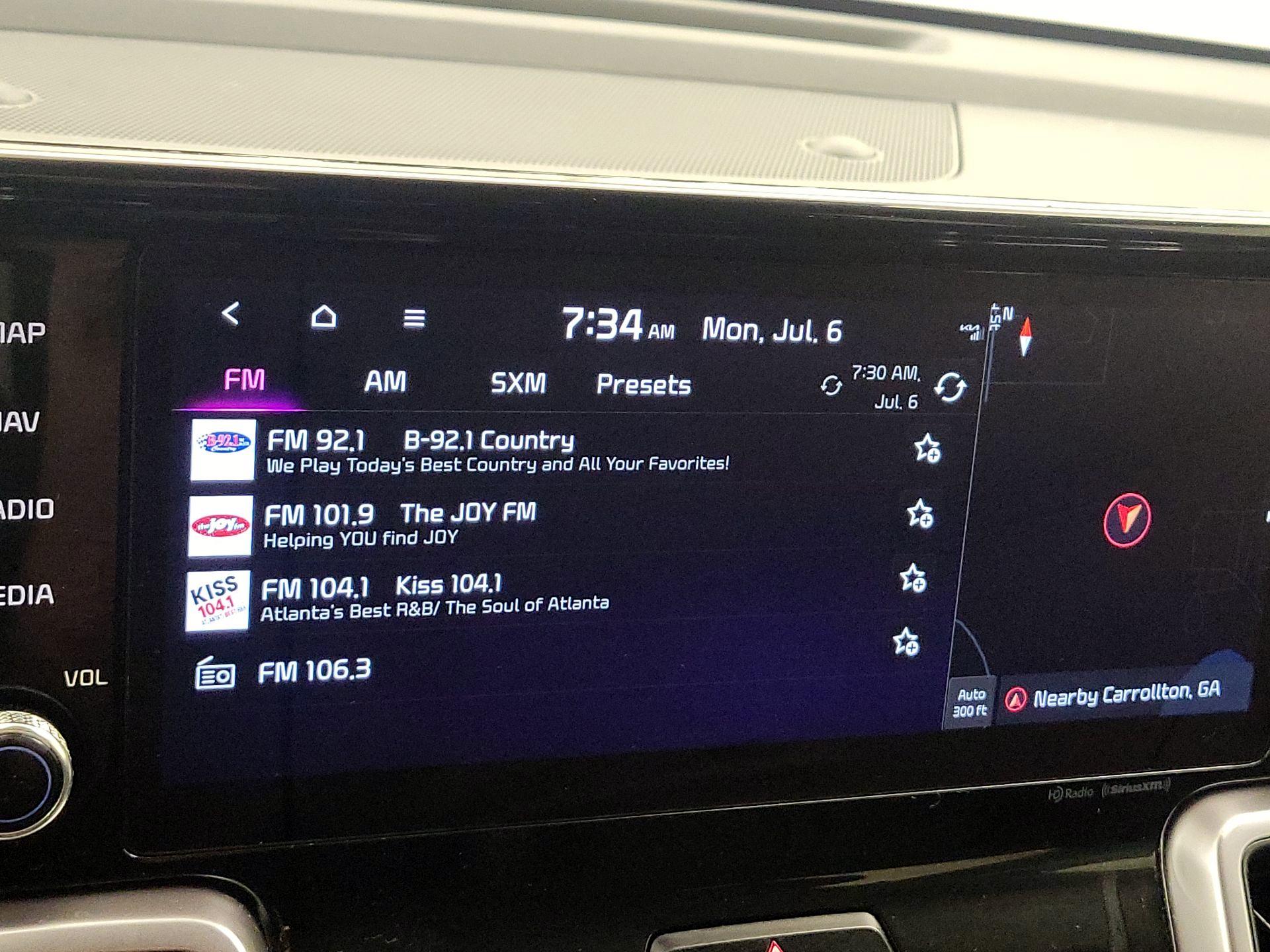Thumbnail: 2023 Kia Sorento - 16