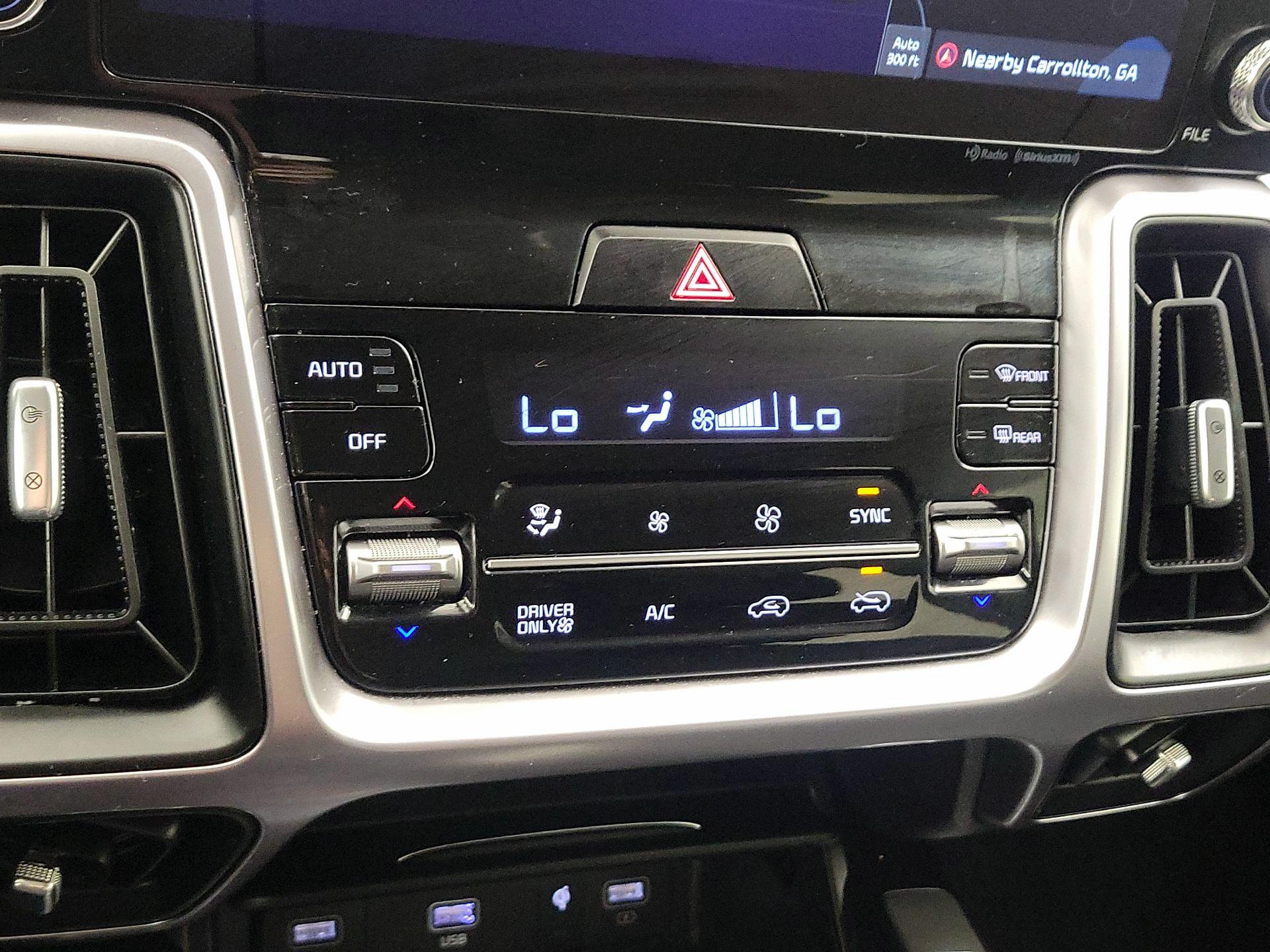 Thumbnail: 2023 Kia Sorento - 17