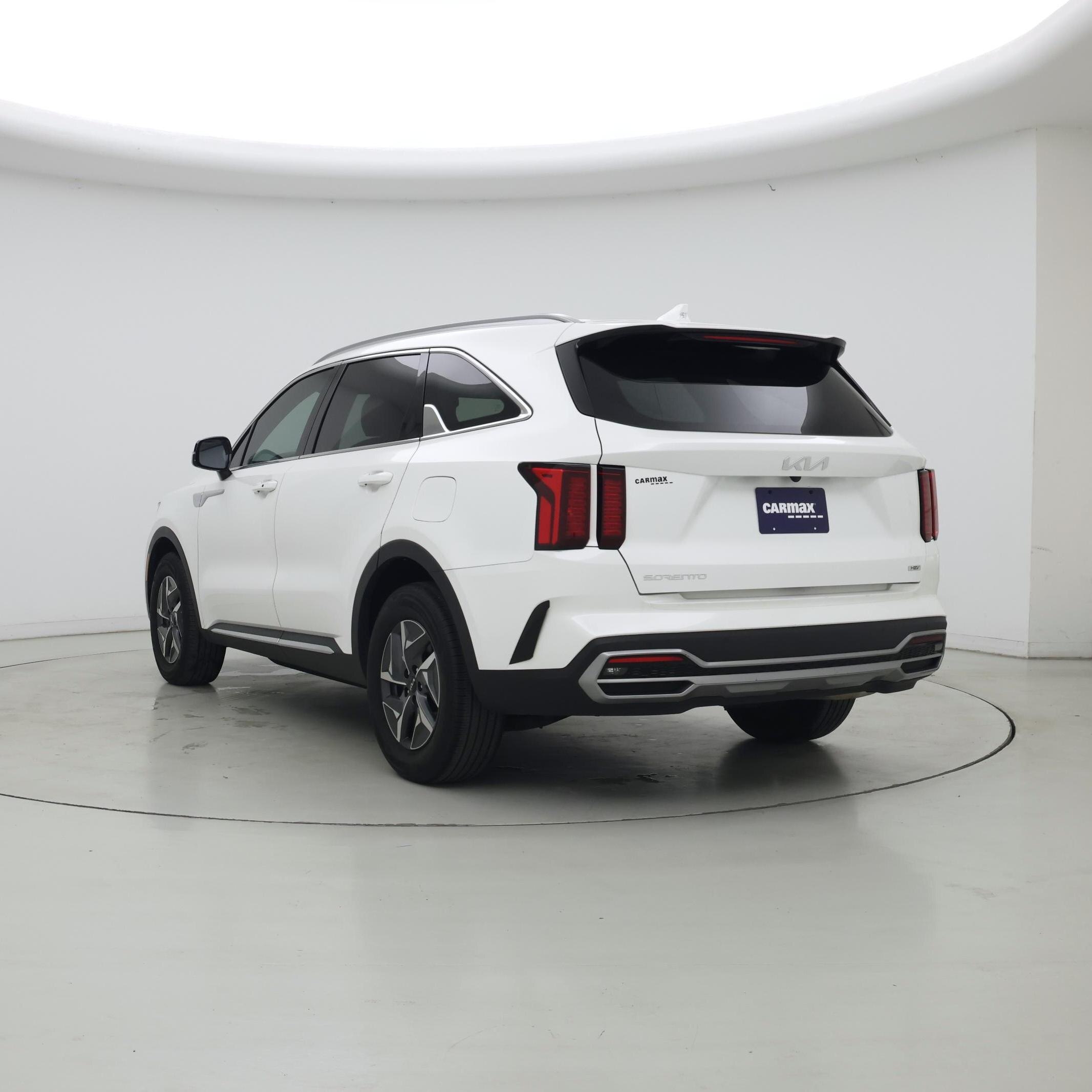 Thumbnail: 2023 Kia Sorento - 2