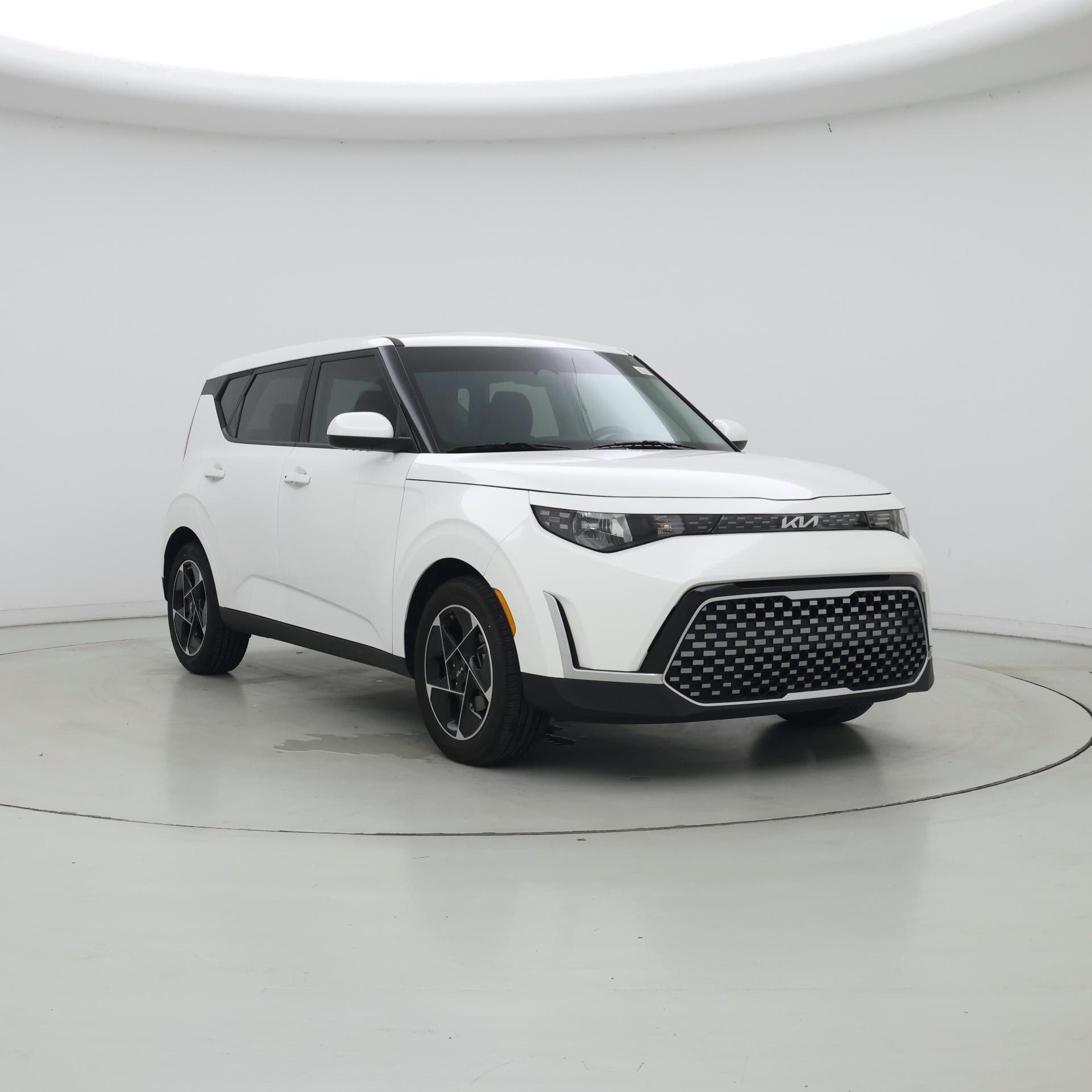 White 2024 Kia Soul SUV / Crossover Front-Wheel Drive Automatic