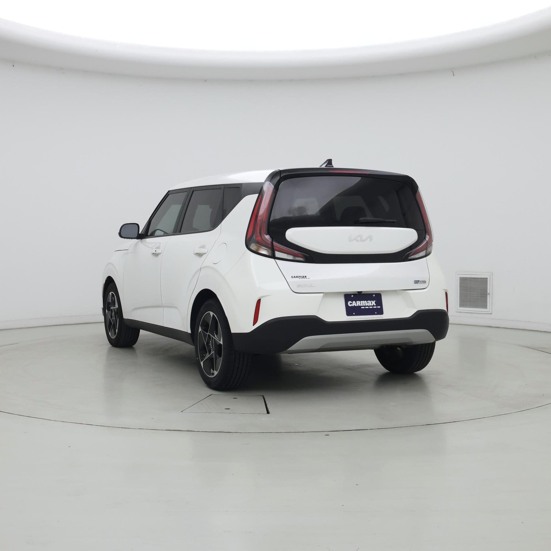 Thumbnail: 2024 Kia Soul - 2