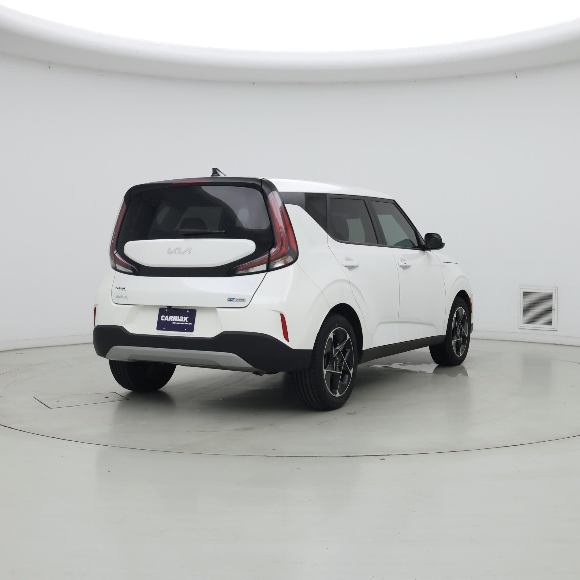 Thumbnail: 2024 Kia Soul - 8