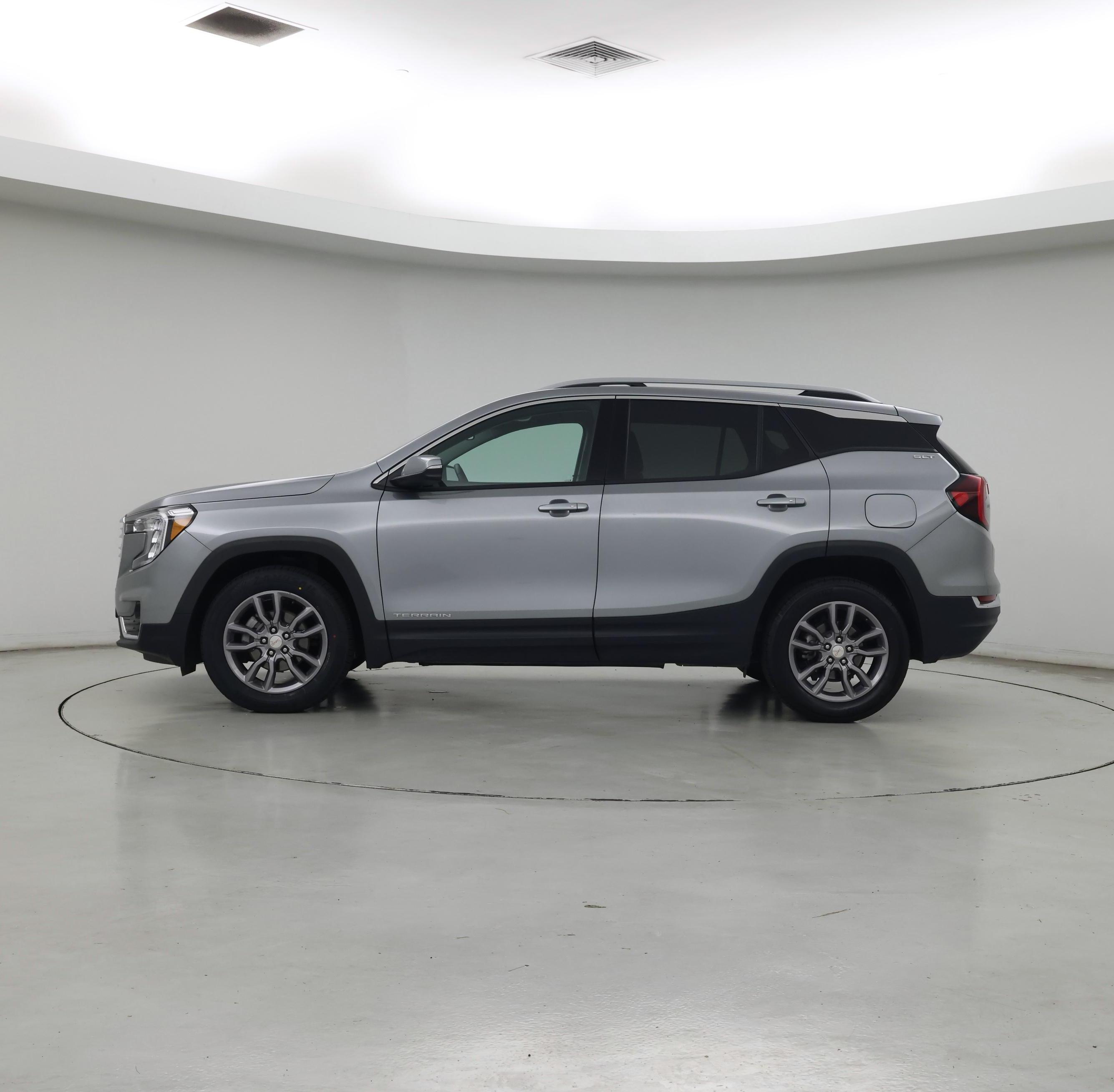 Thumbnail: 2024 GMC Terrain - 3