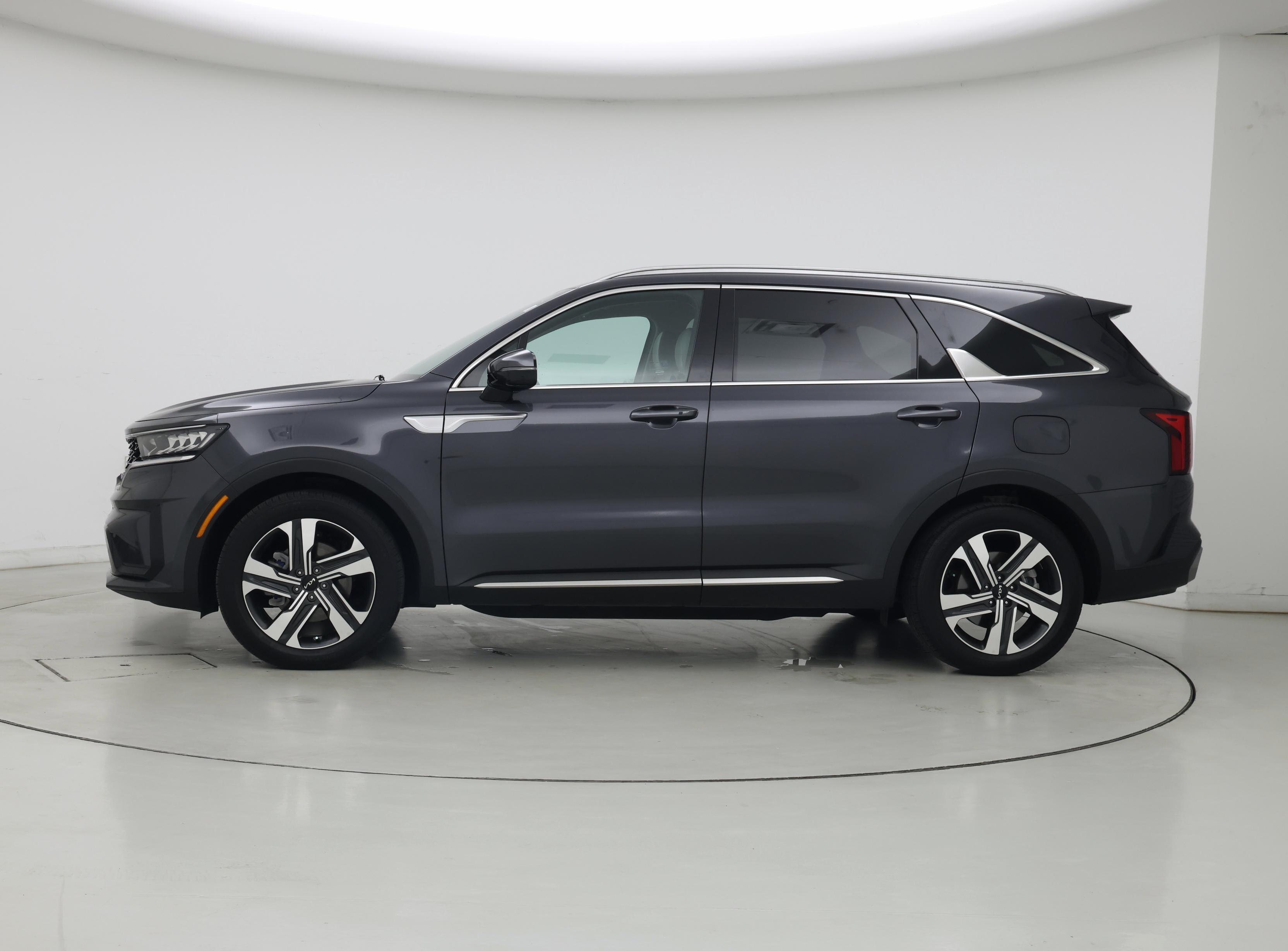 Thumbnail: 2024 Kia Sorento - 3