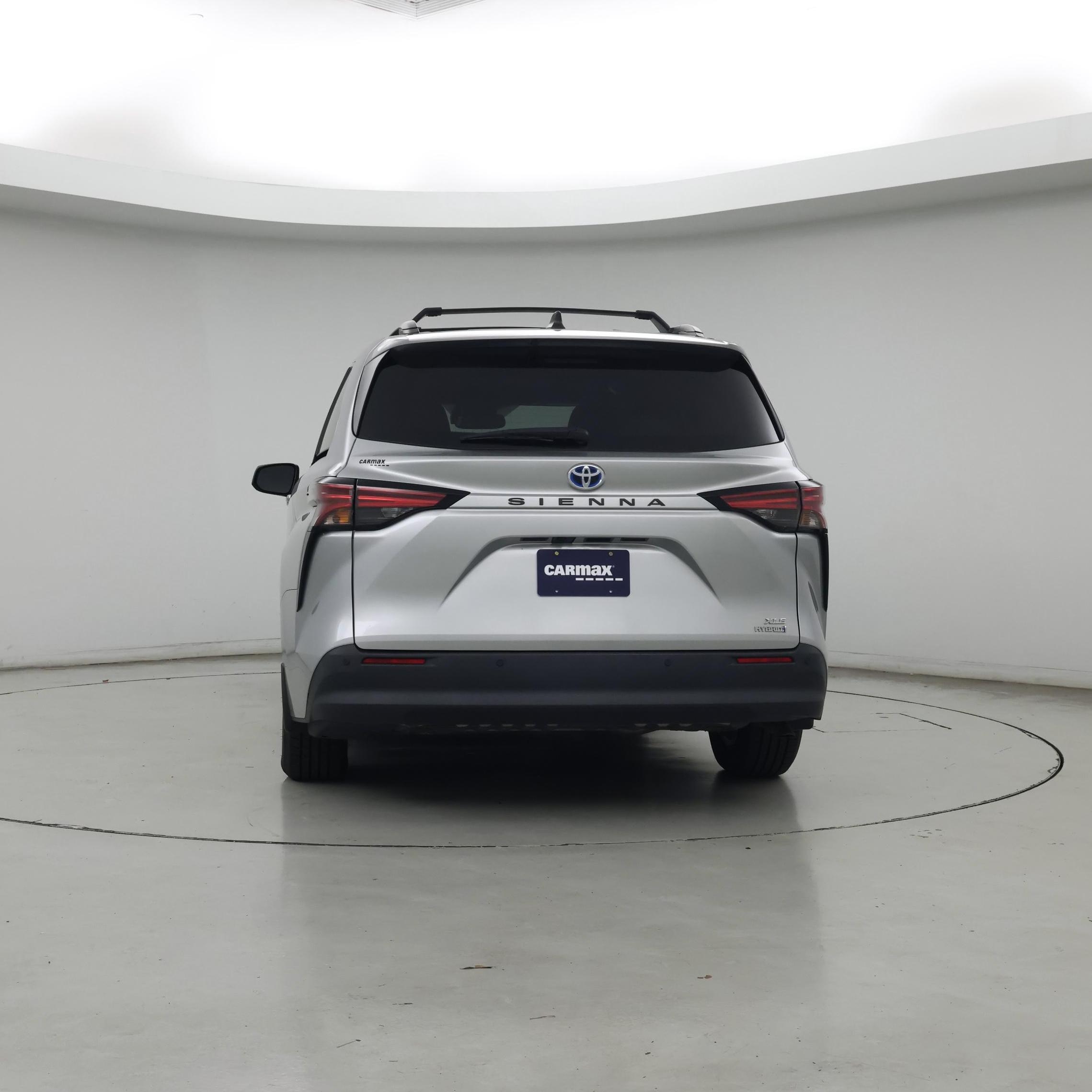 Thumbnail: 2022 Toyota Sienna - 6