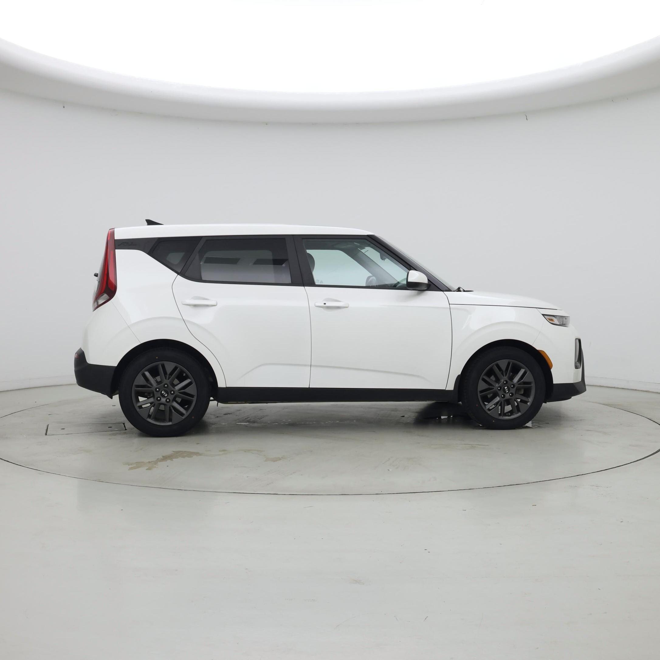 Thumbnail: 2021 Kia Soul - 7