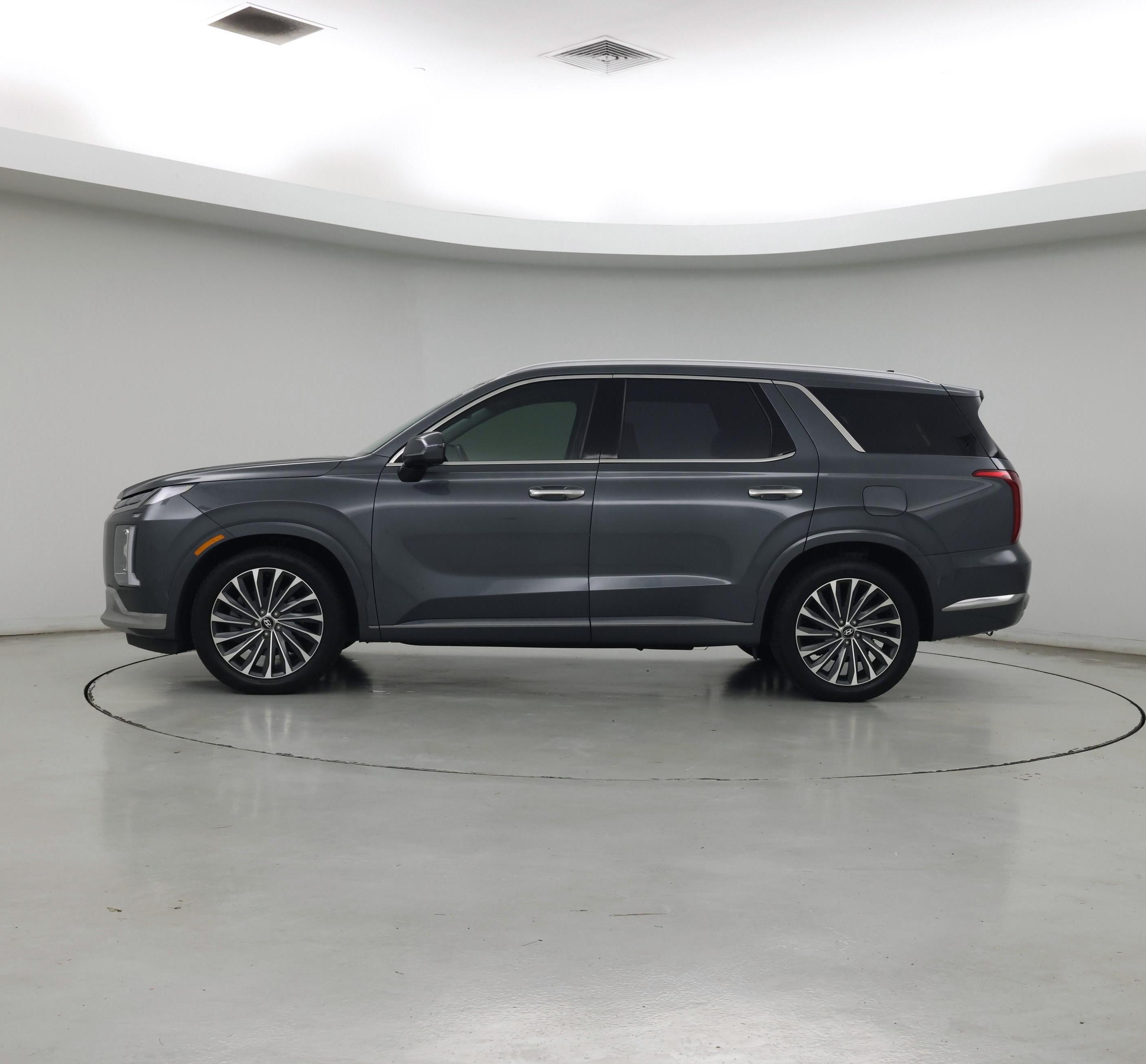 Thumbnail: 2023 Hyundai Palisade - 3