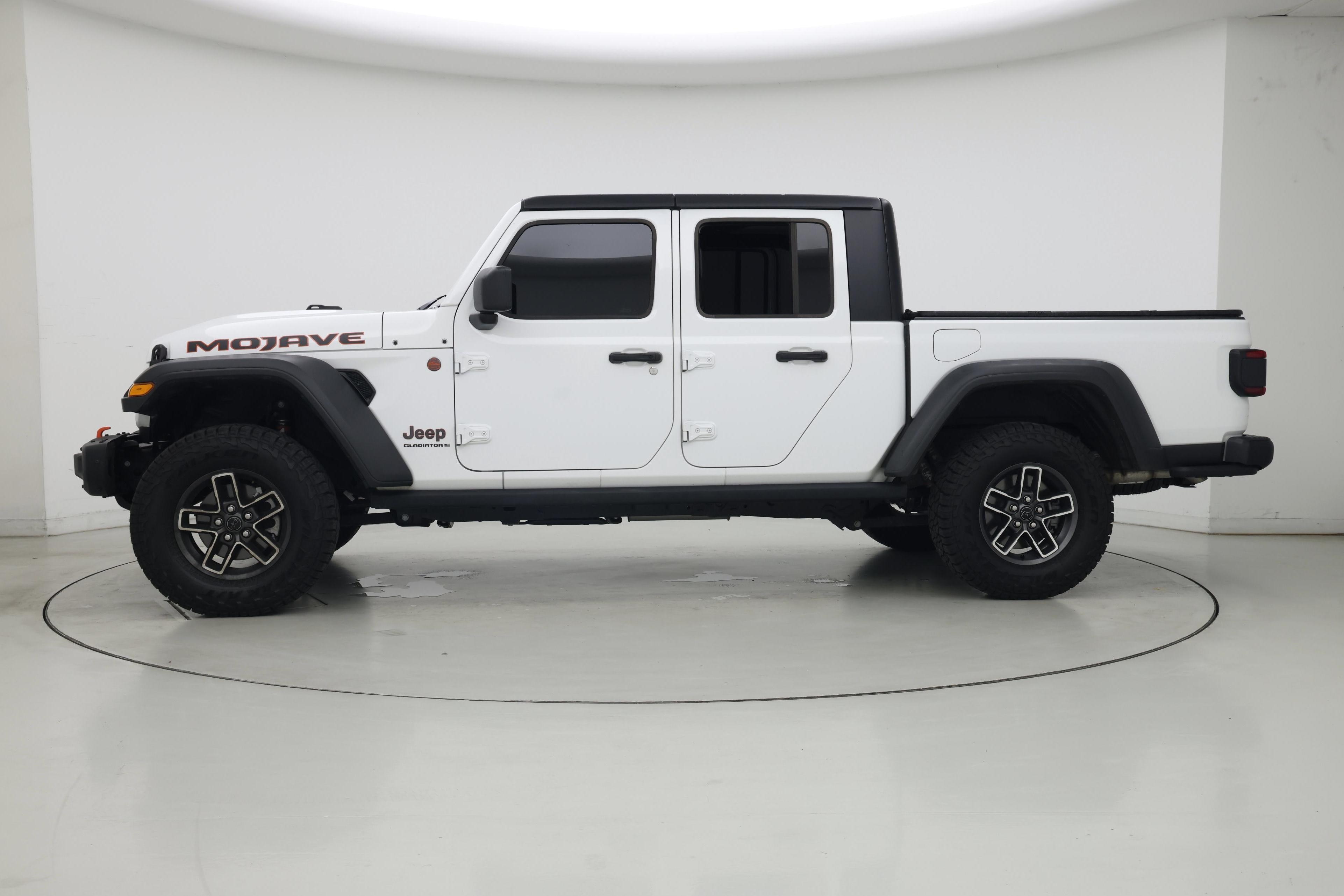 Thumbnail: 2025 Jeep Gladiator - 3