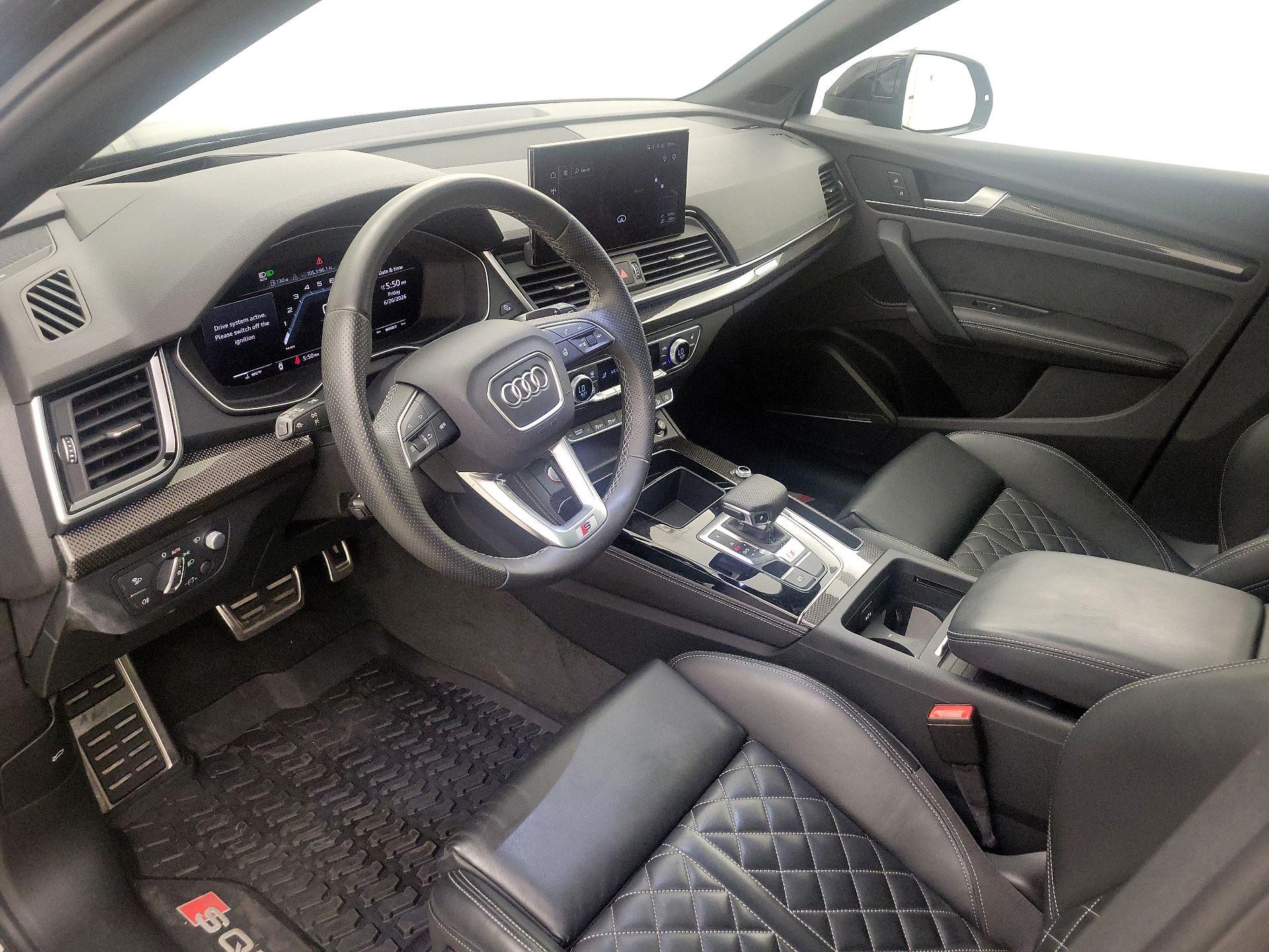 Thumbnail: 2023 Audi SQ5 - 11