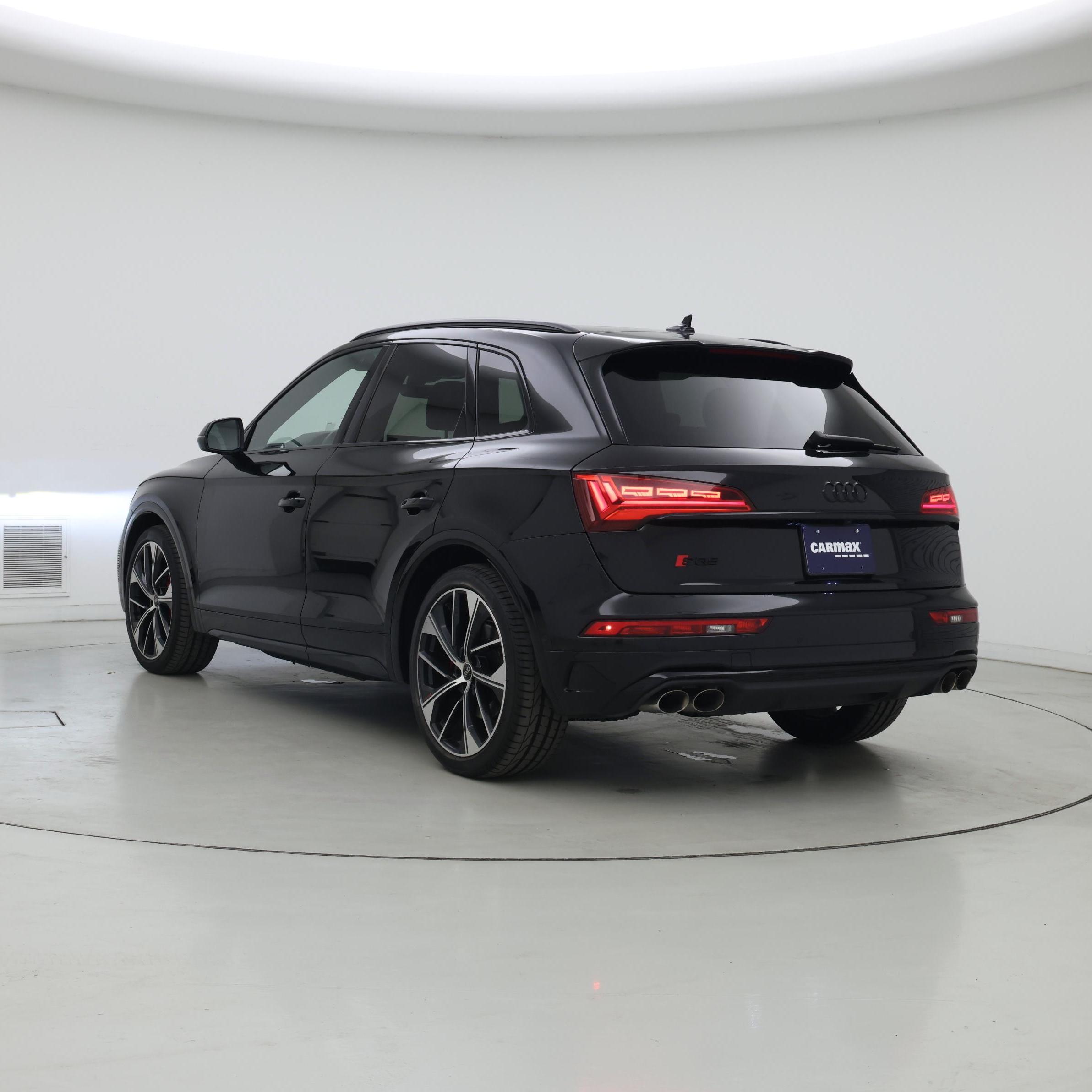 Thumbnail: 2023 Audi SQ5 - 2