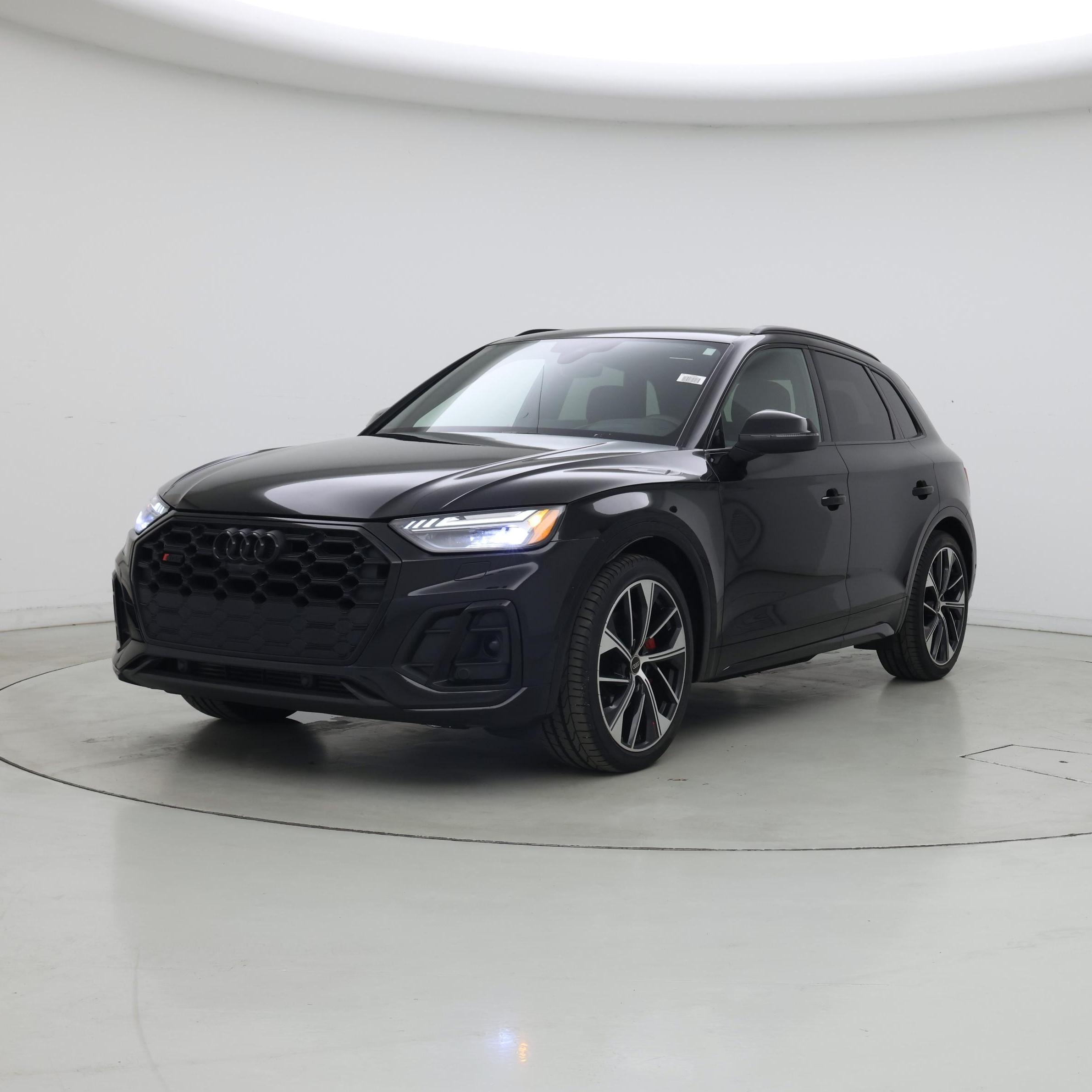 Thumbnail: 2023 Audi SQ5 - 4