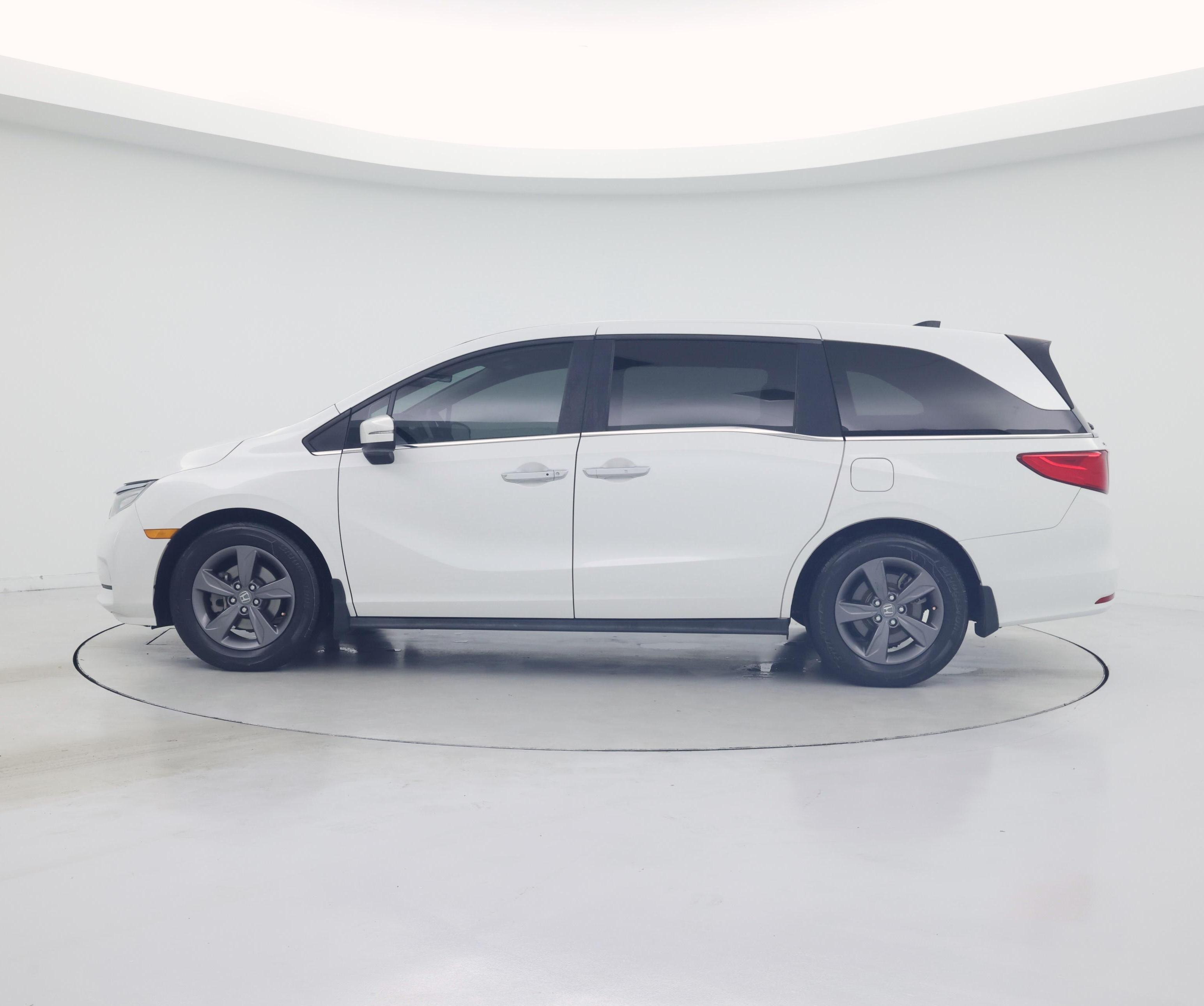 Thumbnail: 2022 Honda Odyssey - 3