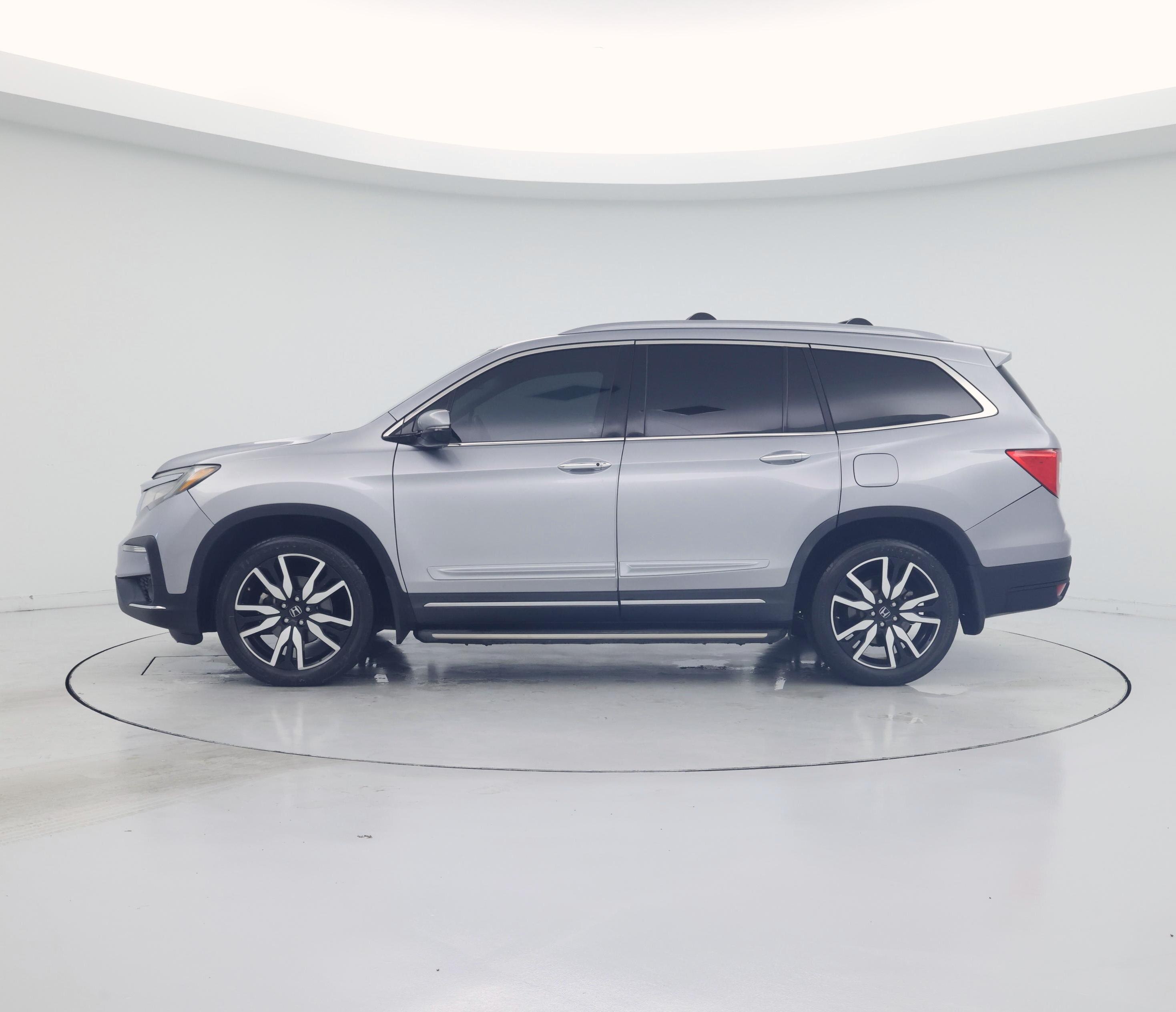 Thumbnail: 2020 Honda Pilot - 3