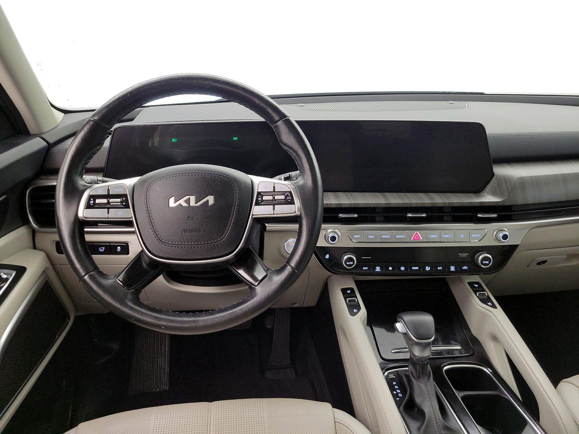 Thumbnail: 2023 Kia Telluride - 10