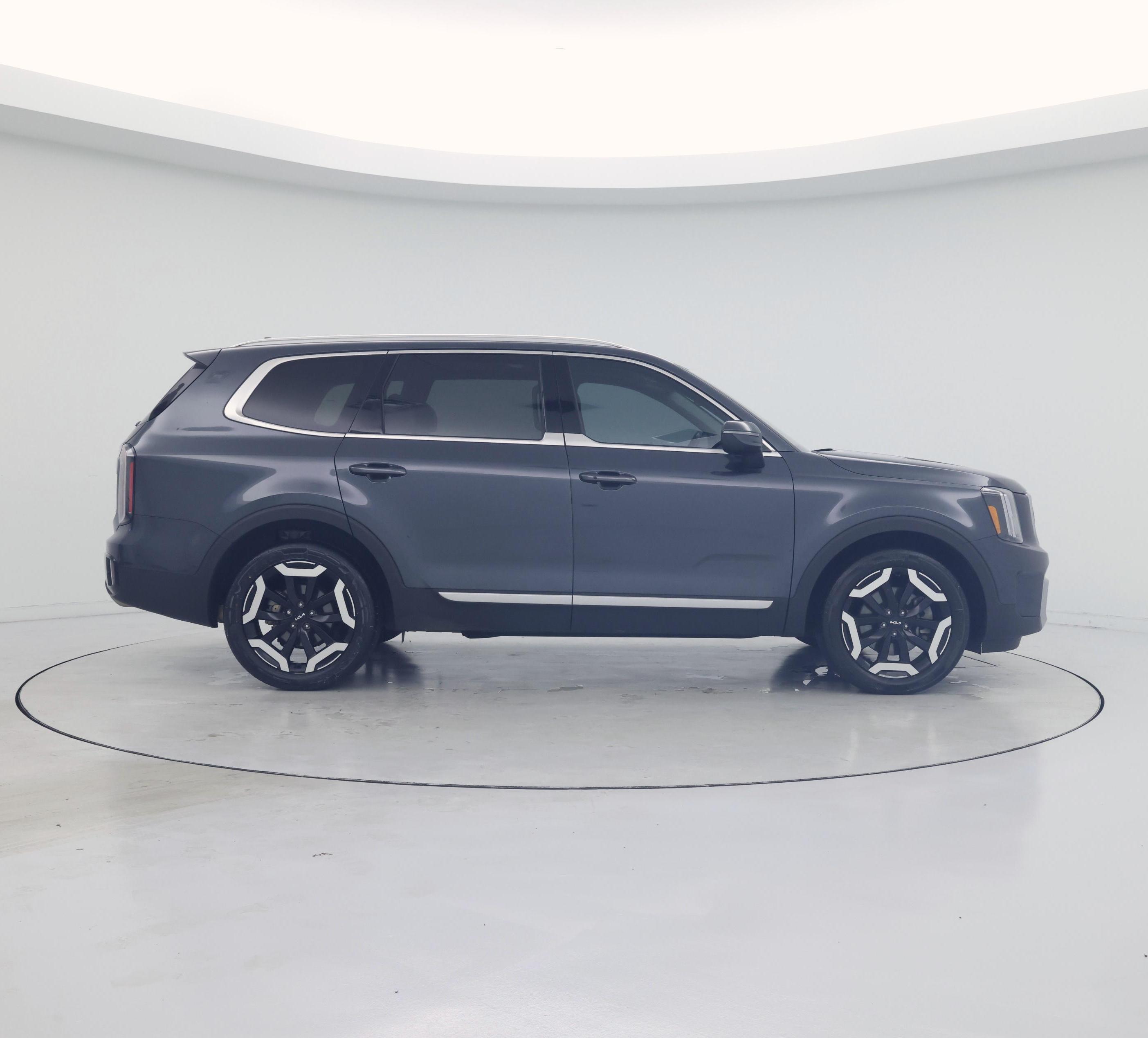 Thumbnail: 2023 Kia Telluride - 7