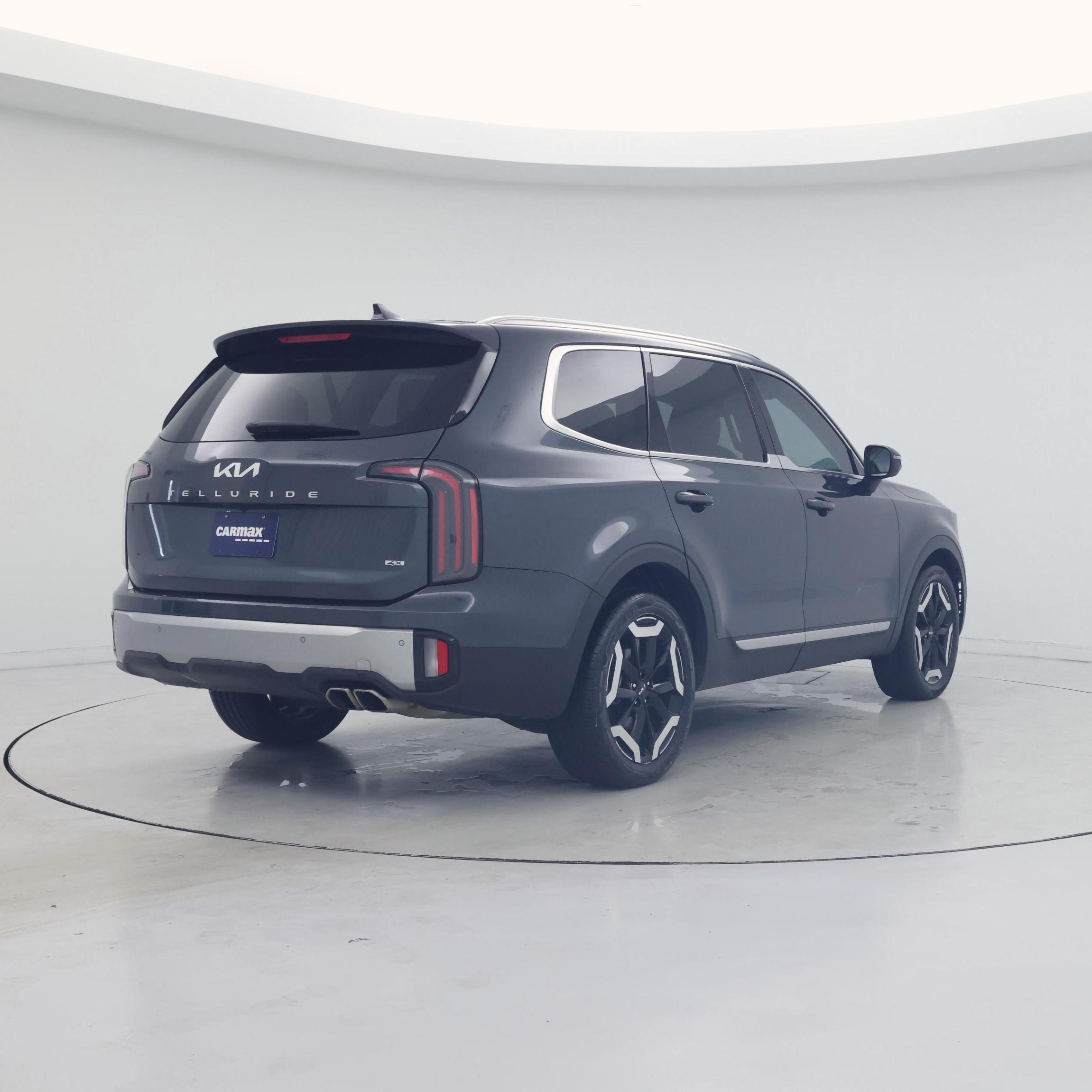 Thumbnail: 2023 Kia Telluride - 8
