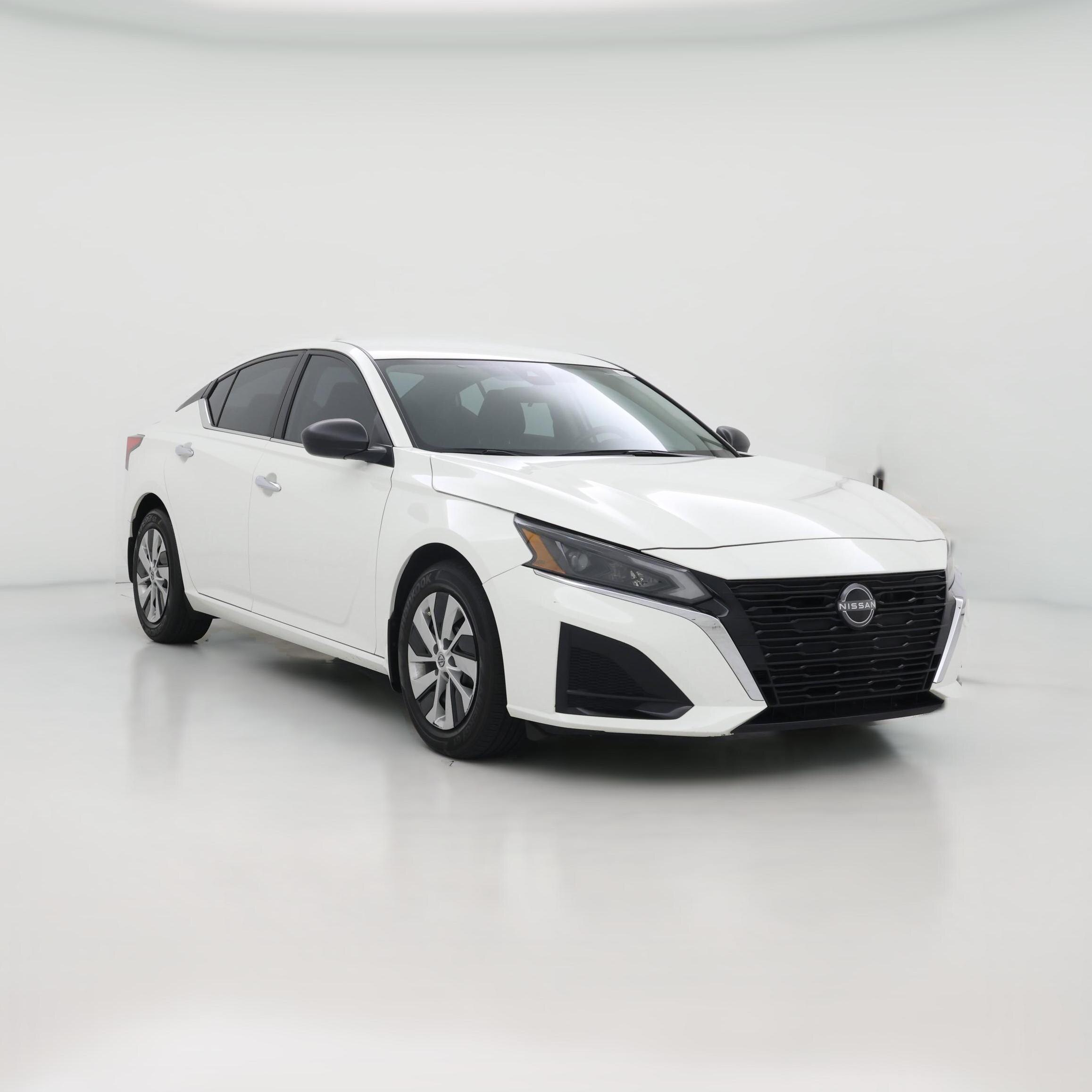 Thumbnail: 2024 Nissan Altima - 1