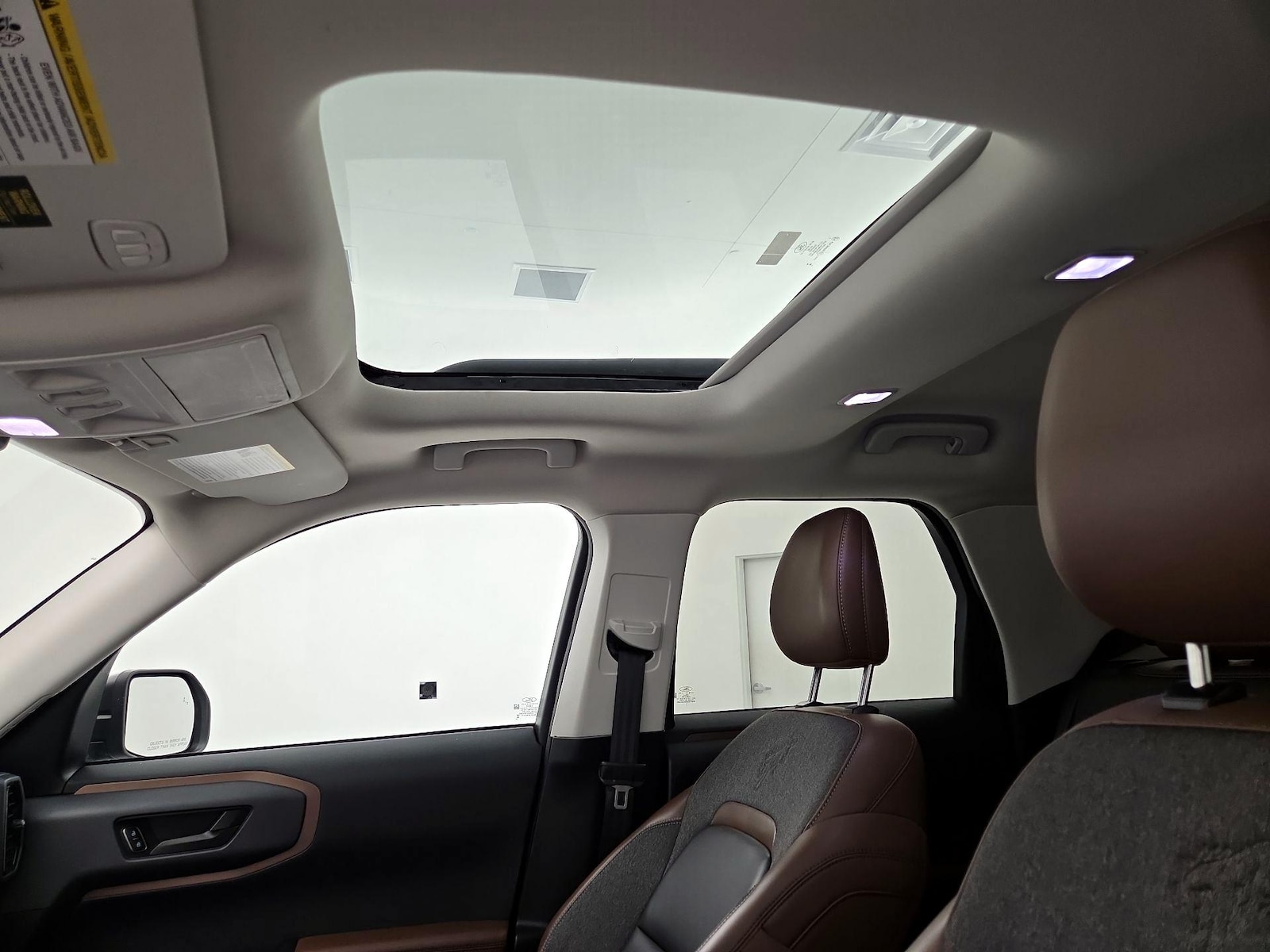 Sunroof(s) & Overhead Airbags