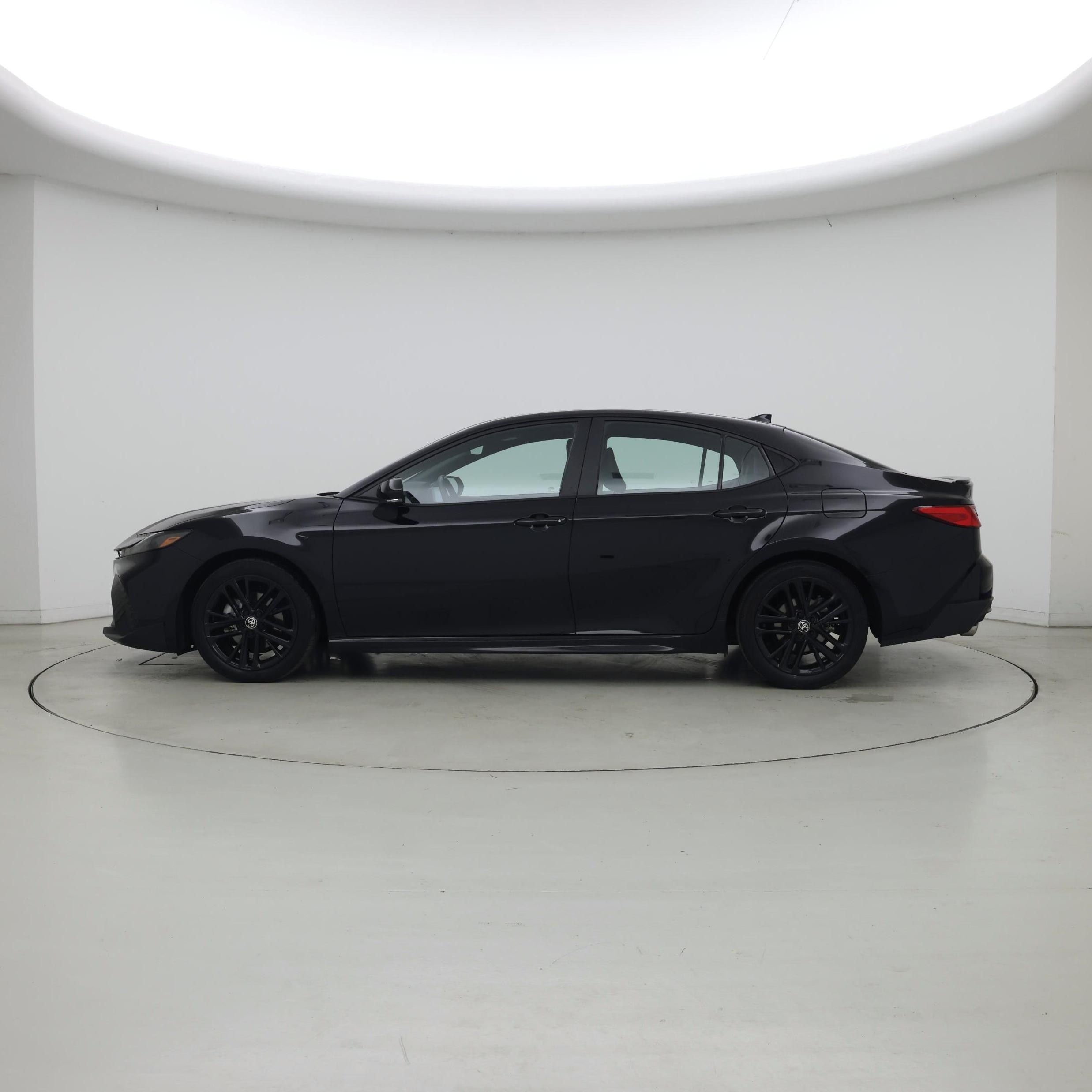 Thumbnail: 2025 Toyota Camry - 3