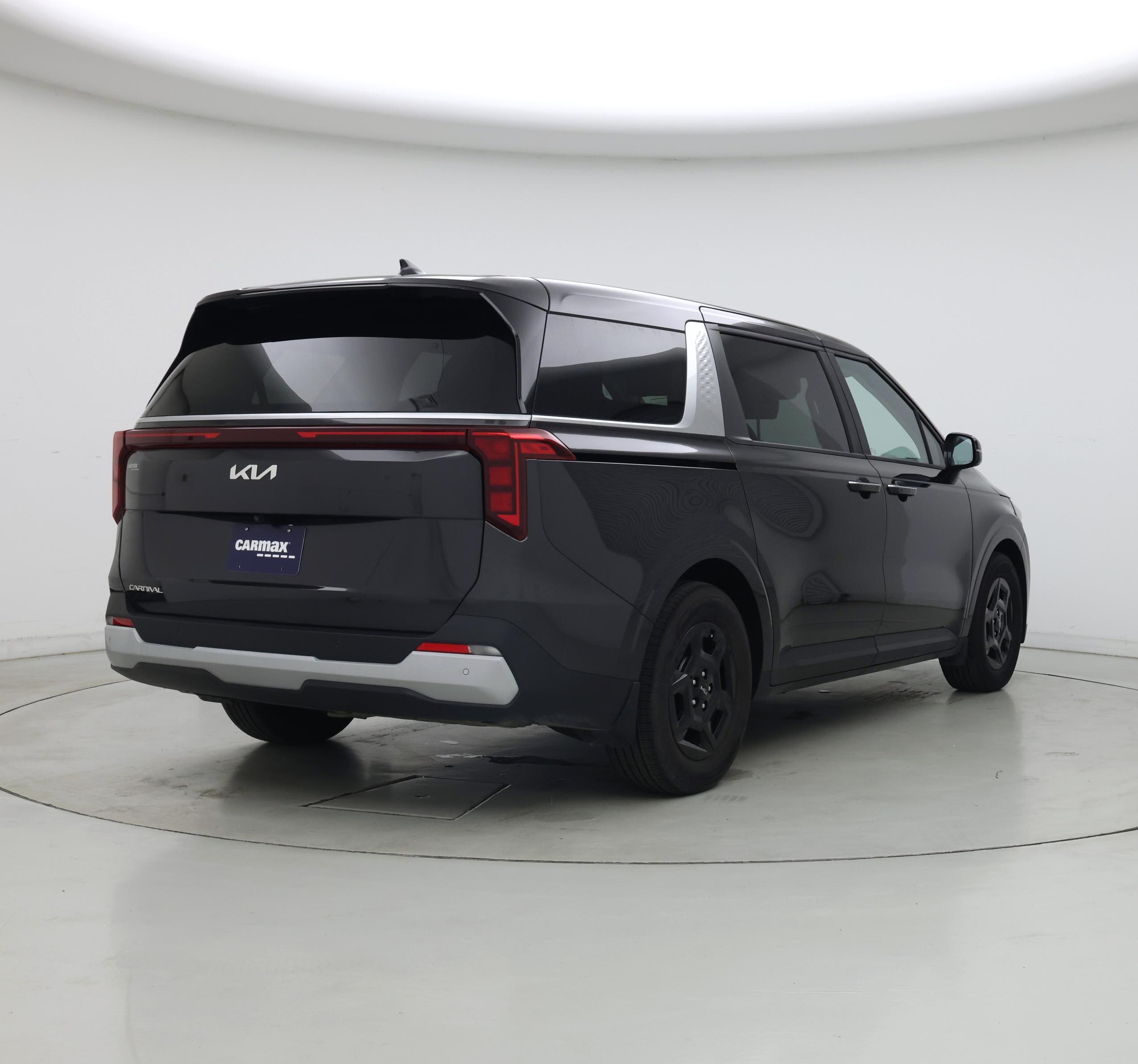 Thumbnail: 2025 Kia Carnival - 8