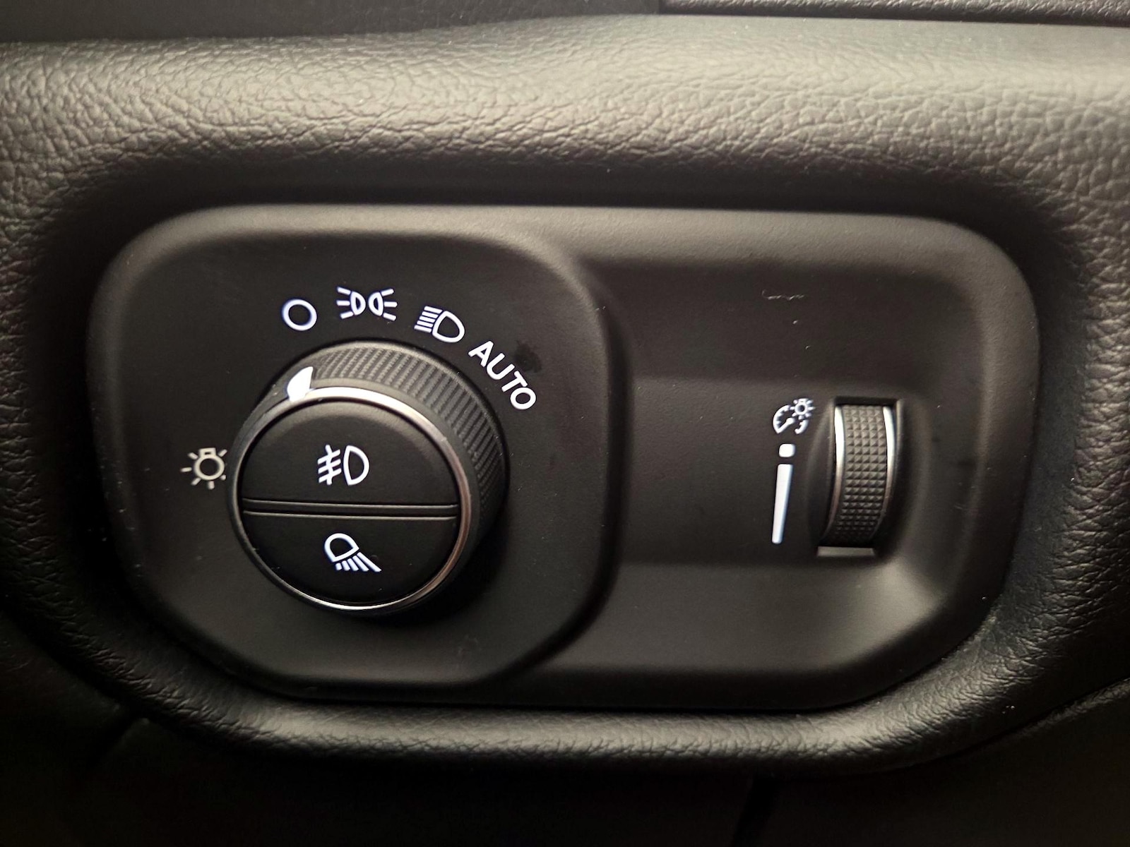 2025 RAM Ram 2500 Pickup Big Horn - Photo 14